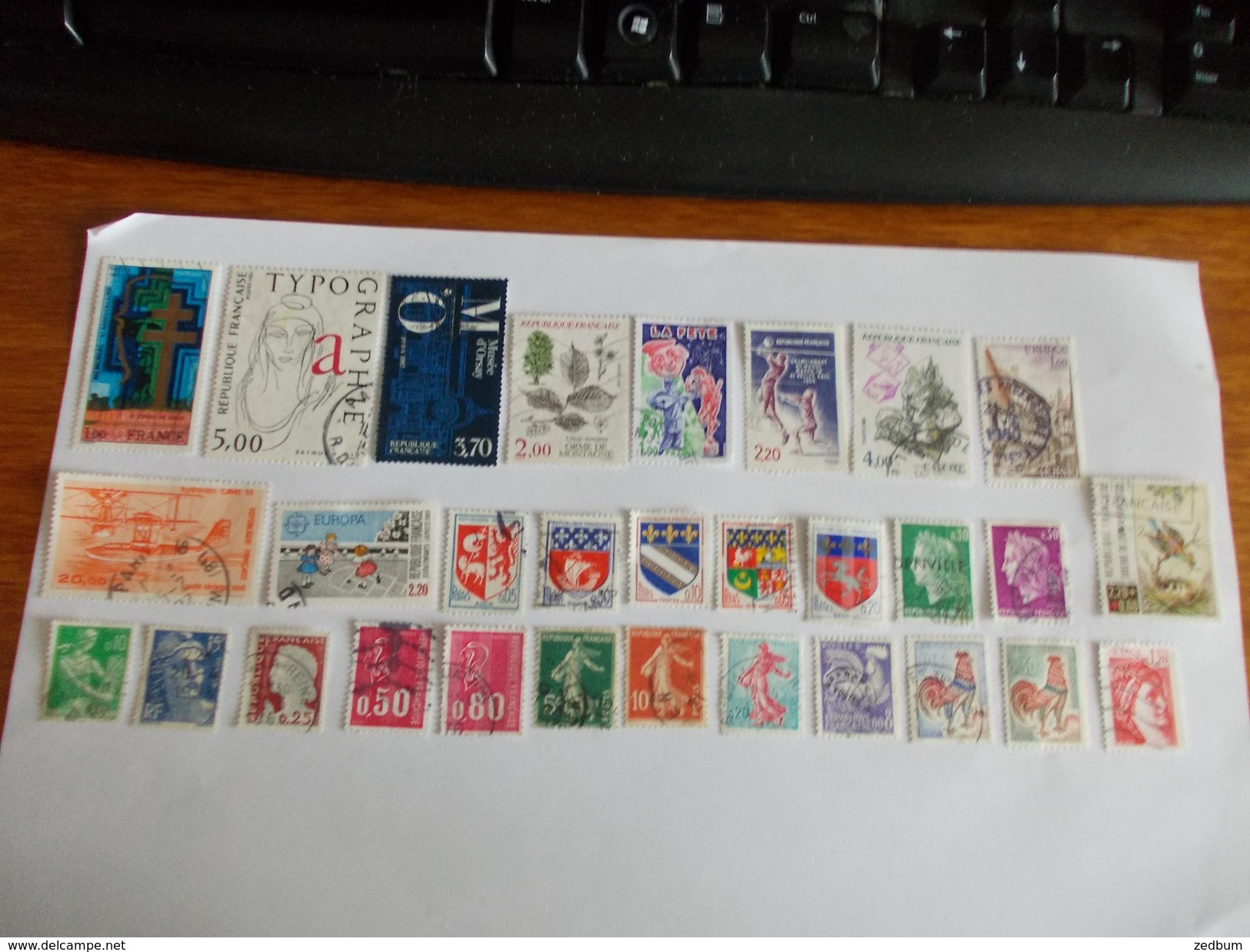 TIMBRE France Lot De 30 Timbres à Identifier N° 618 - Alla Rinfusa (max 999 Francobolli)