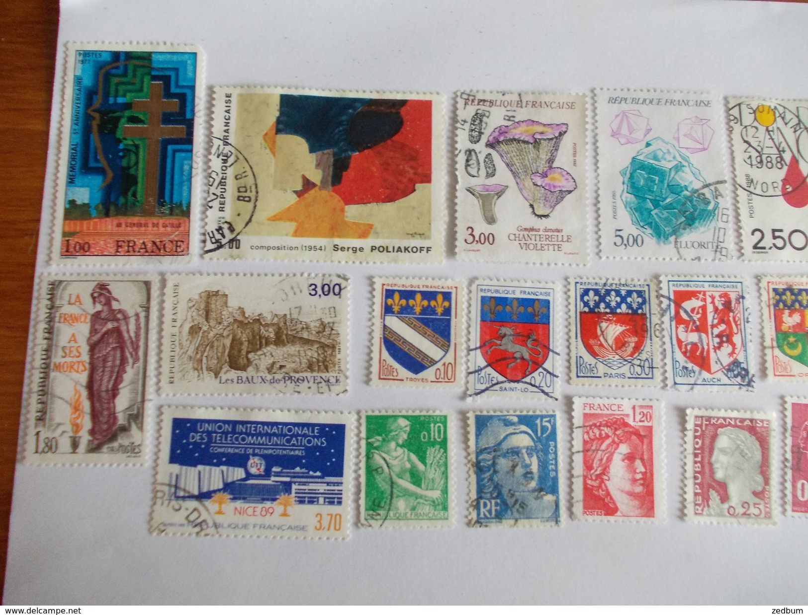 TIMBRE France Lot De 30 Timbres à Identifier N° 619 - Mezclas (max 999 Sellos)