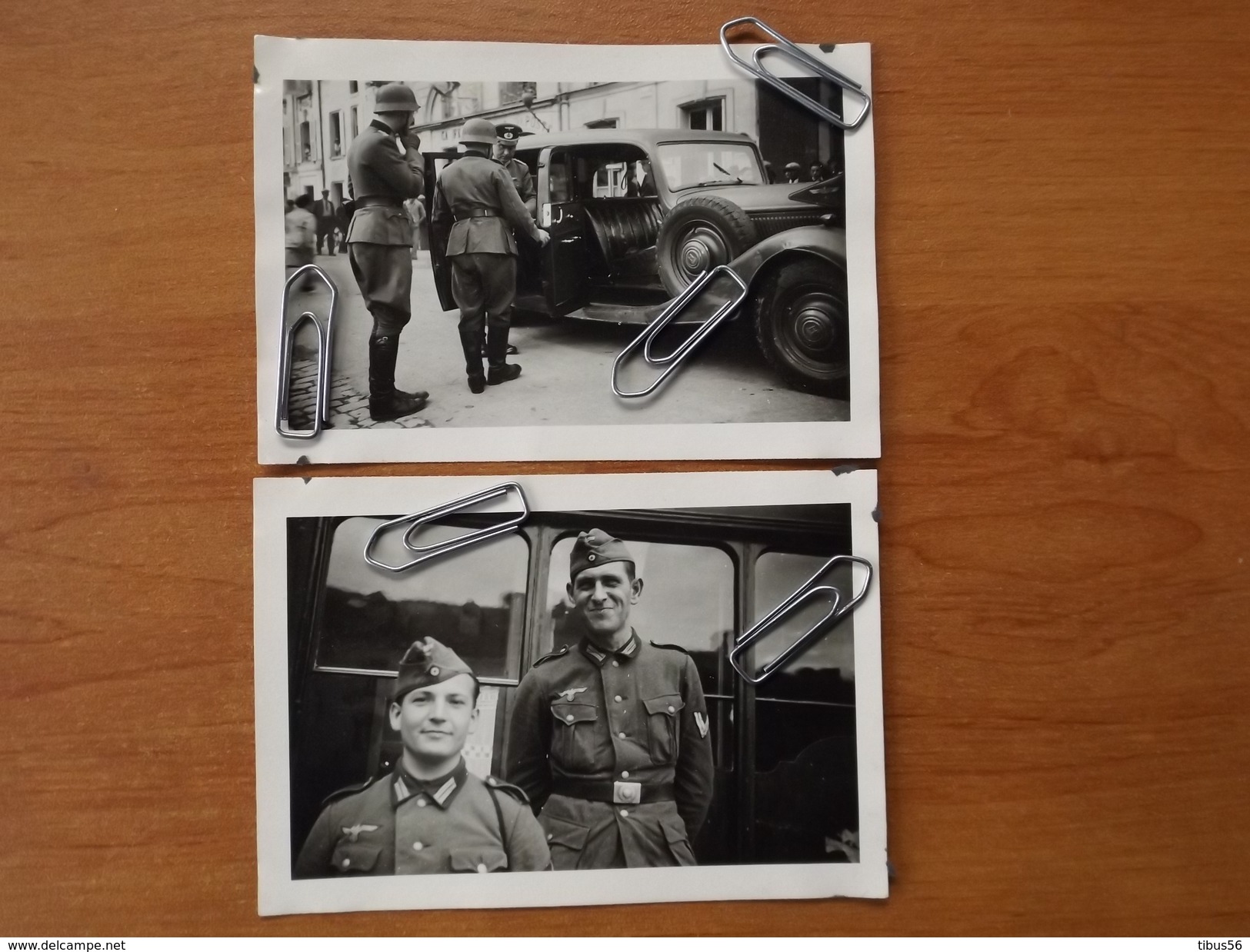 LOUDUN GUERRE 39 45 WW2 SOLDATS ALLEMANDS  HOTEL DE LA POSTE ARRIVEE OFFICIER  POUR LA CEREMONIE RARE 2 PHOTOS VOIR SCAN - Loudun