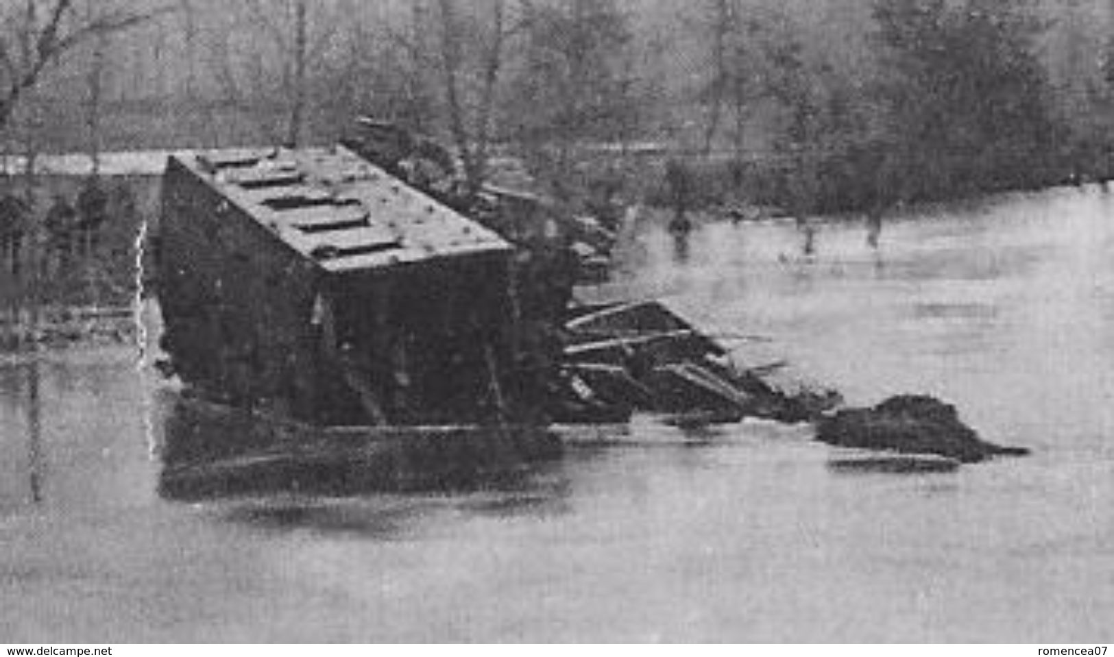 MONTREUIL-BELLAY (Maine-et-Loire) - La CATASTROPHE Du CHEMIN De FER Du 23 NOVEMBRE 1911 - Vue Prise Le Lendemain - Montreuil Bellay