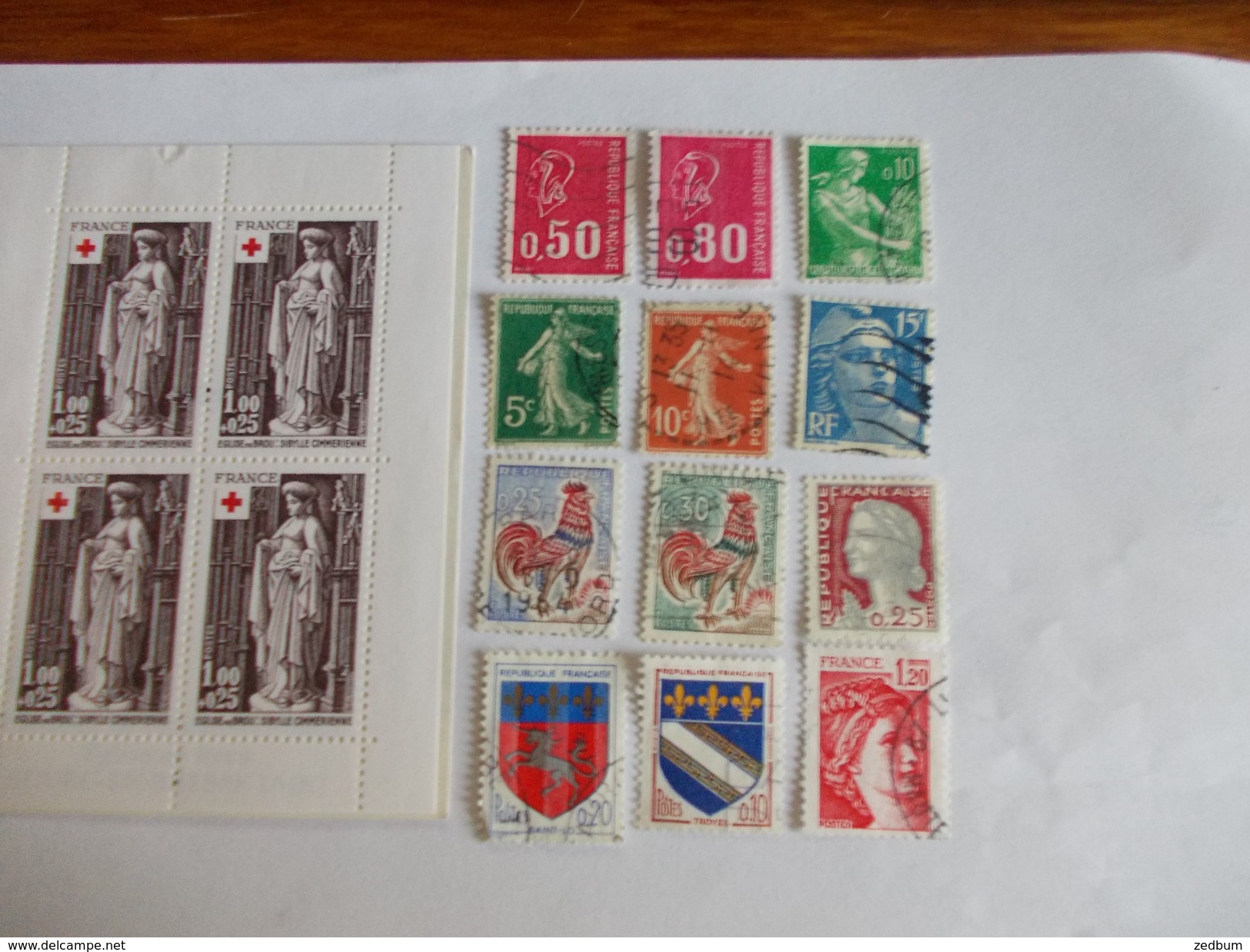 TIMBRE France Lot De à Timbres à Identifier Croix Rouge 1976 N° 638 - Mezclas (max 999 Sellos)