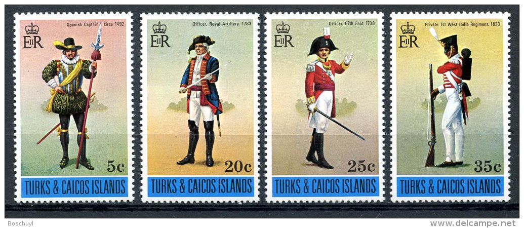 Turks And Caicos Islands, 1975, Military Uniforms, MNH, Michel 341-344 - Turcas Y Caicos