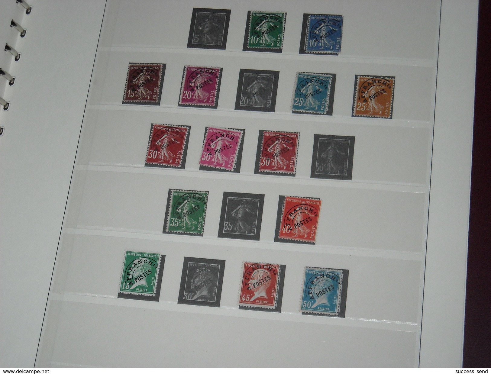 France 2 ALBUMS Timbres NEUFS**/* Cote > 5000€ !! Divers Années 1900/1957 (voir photos jointes).