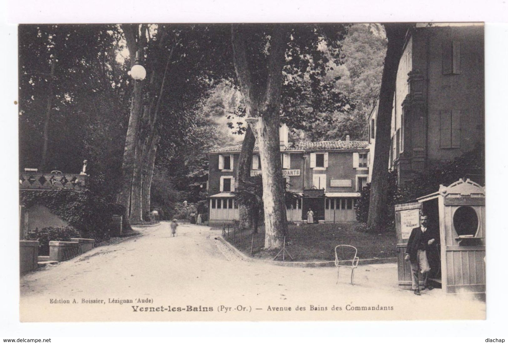 Vernet Les Bains. Pyrénées Orientales. Avenue Des Bains Des Commandants. (1936r) - Autres & Non Classés