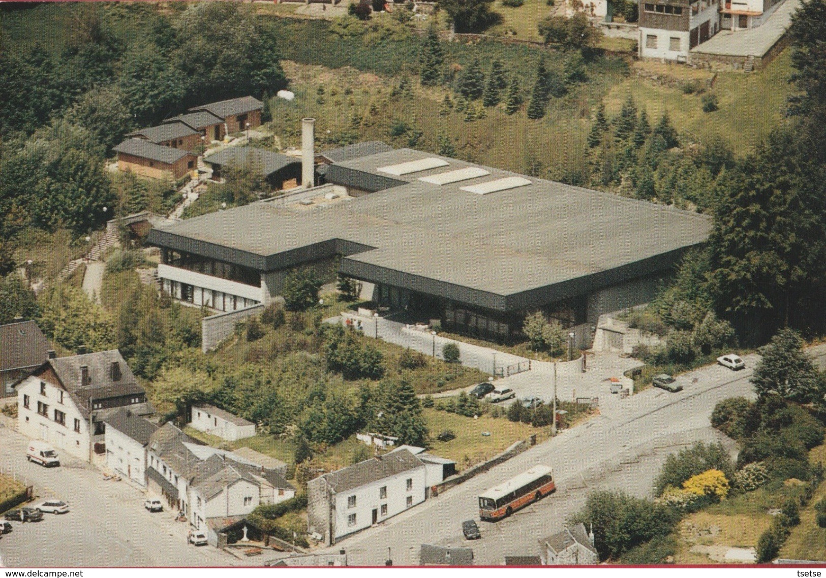 Neufchâteau - Centre Sportif " Le Lac " ... Vue Aérienne - Neufchâteau