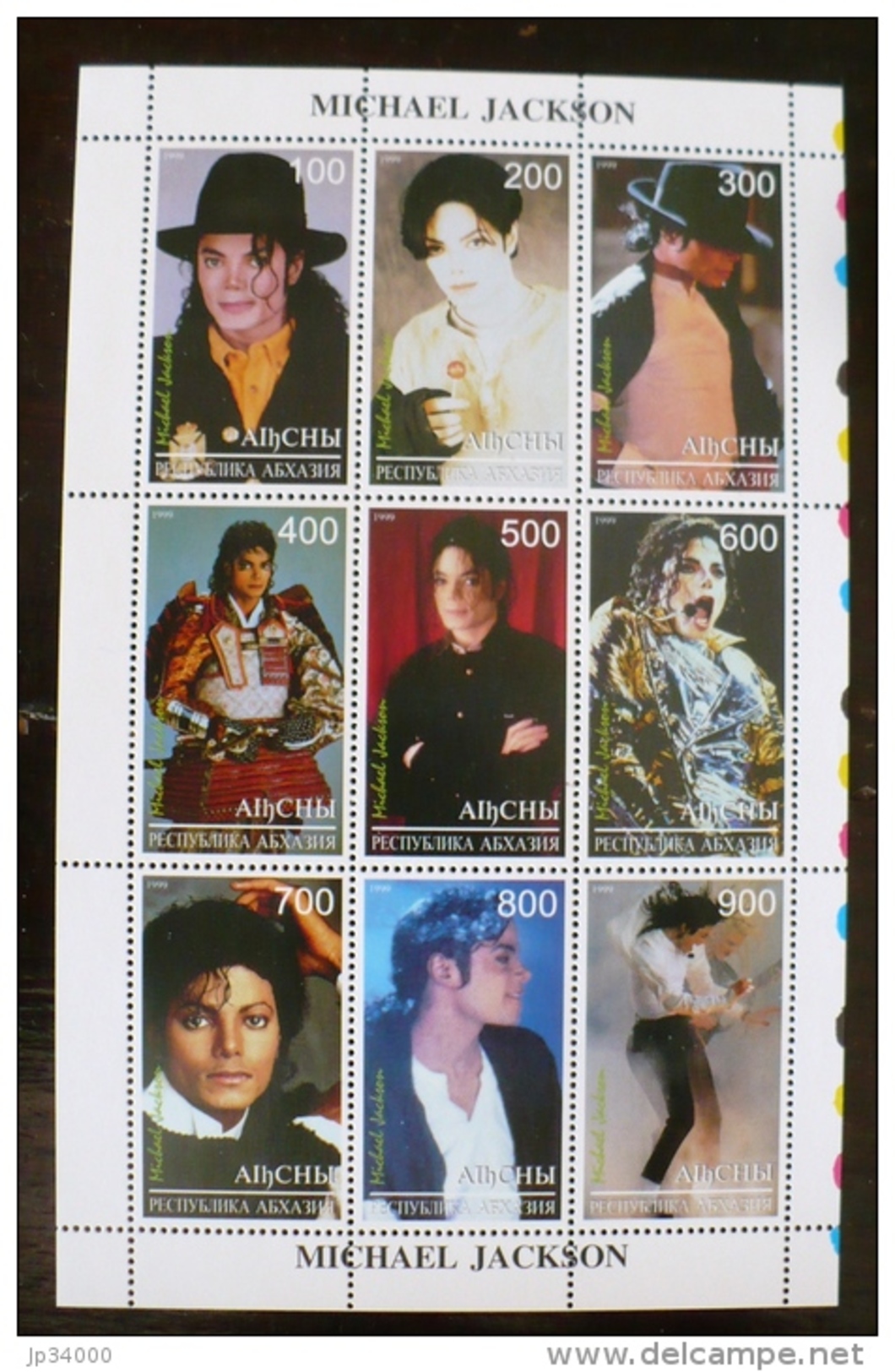 RUSSIE-URSS,  MICHAEL JACKSON, Feuilet 9 Valeurs (emis En 1999) **, MNH - Chanteurs