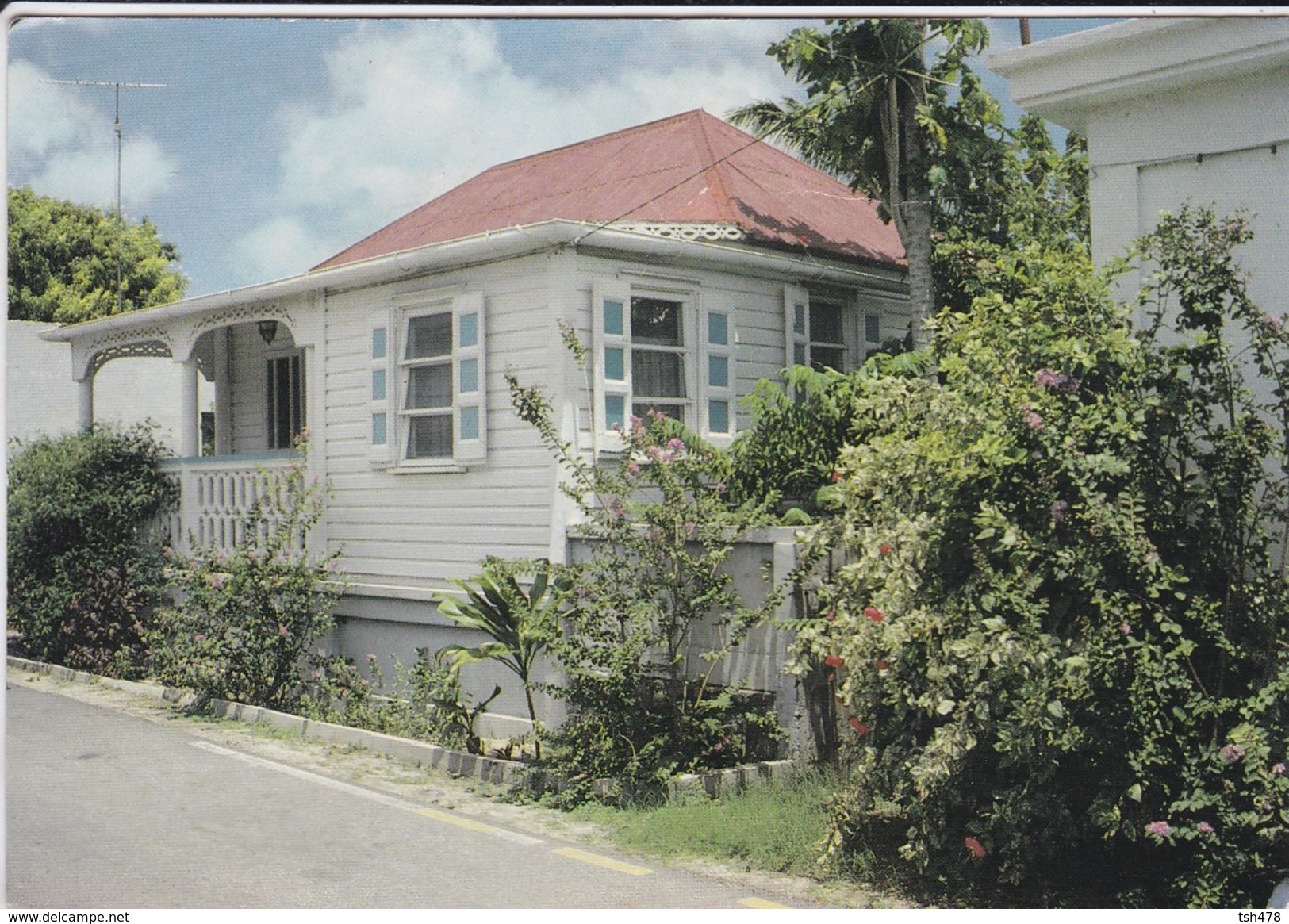 ANTILLE---RARE---SIN MAARTEN---maison Typique à Grand Case--voir 2 Scans - Saint-Martin