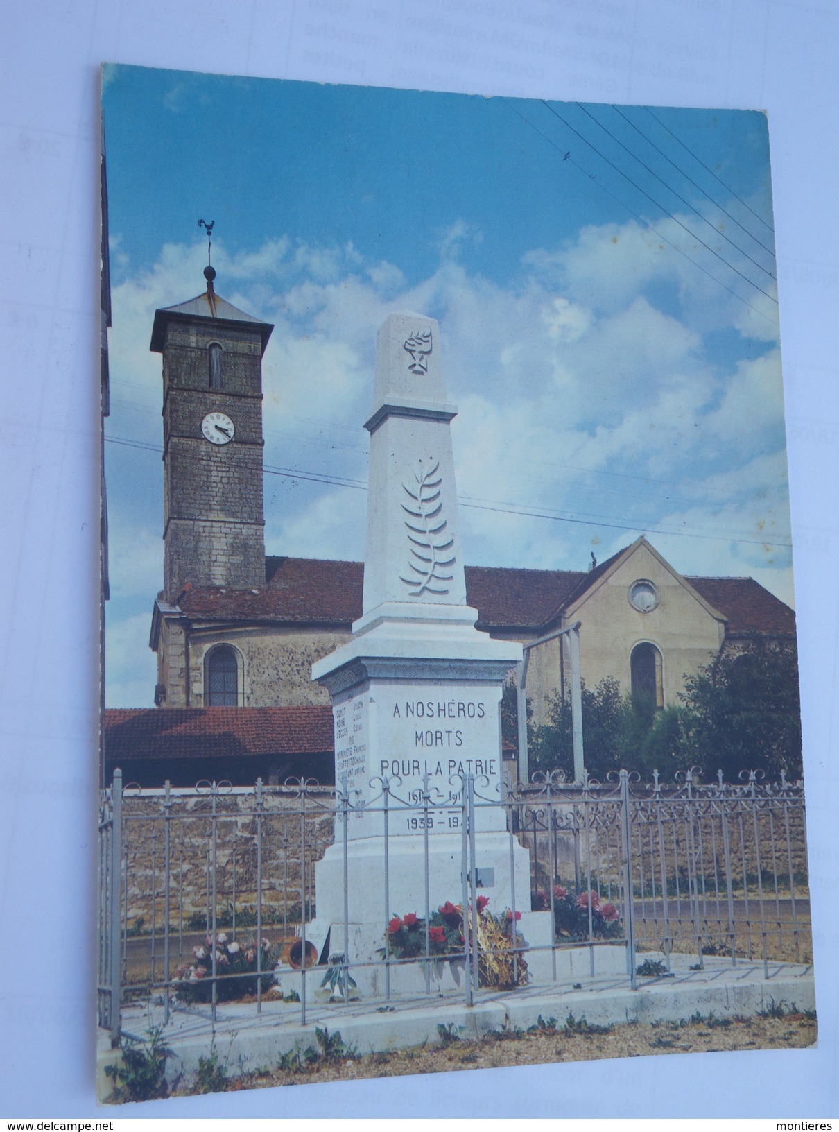 CPSM 21 - CHAUX MONUMENT AUX MORTS ET L'EGLISE - Nuits Saint Georges