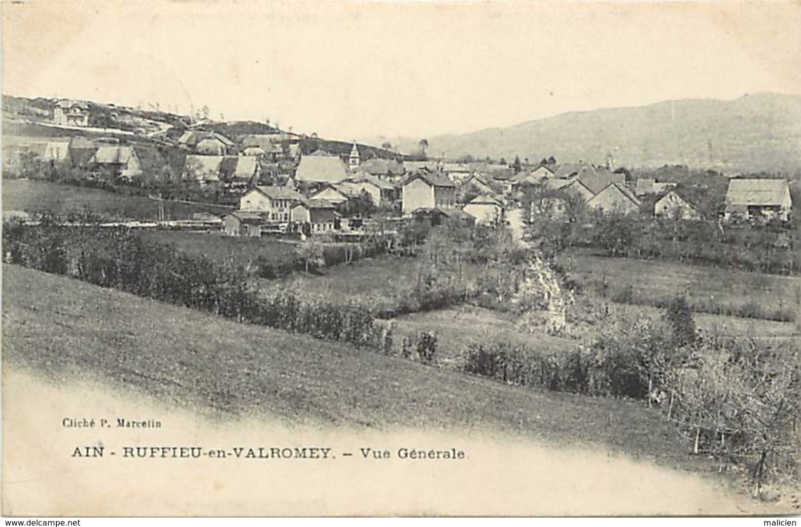 - Dpts Div -UU525- Ain - Ruffieux En Valromey - Vue Generale - Carte Bon Etat - - Non Classés