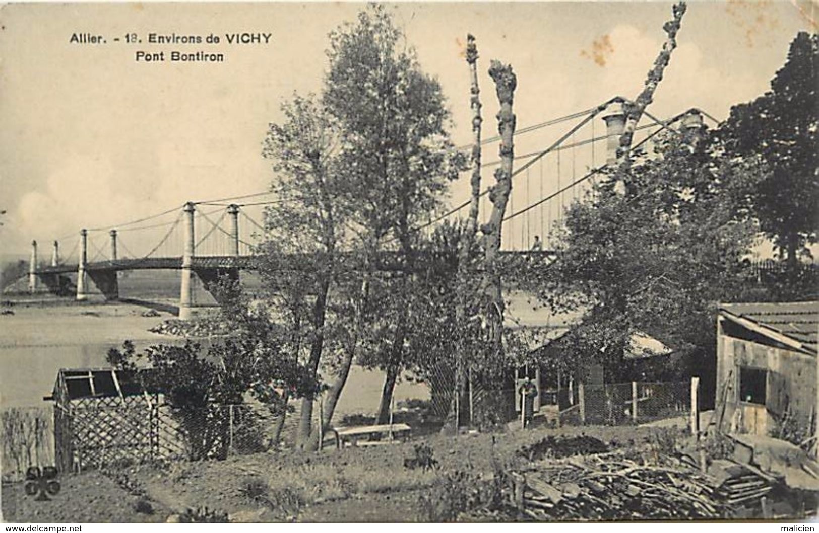 - Dpts Div- Ref -UU454- Allier - Environs De Vichy - Pont Bontiron - Ponts Suspendus - Cabanons - Carte Bon Etat - - Vichy