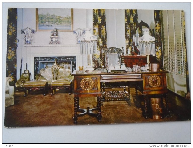 D154380  US  MOBILE  -Alabama  - The Bellingrath Home -Mr. Bellingrath's Room - Franking Machine  1960 - Mobile