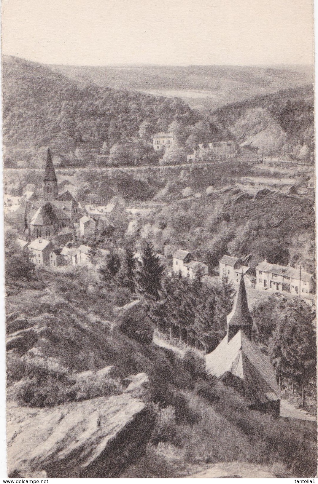 La Roche En Ardenne - La Chapelle Sainte-Marguerite Et L' Eglise Saint-Nocolas - La-Roche-en-Ardenne