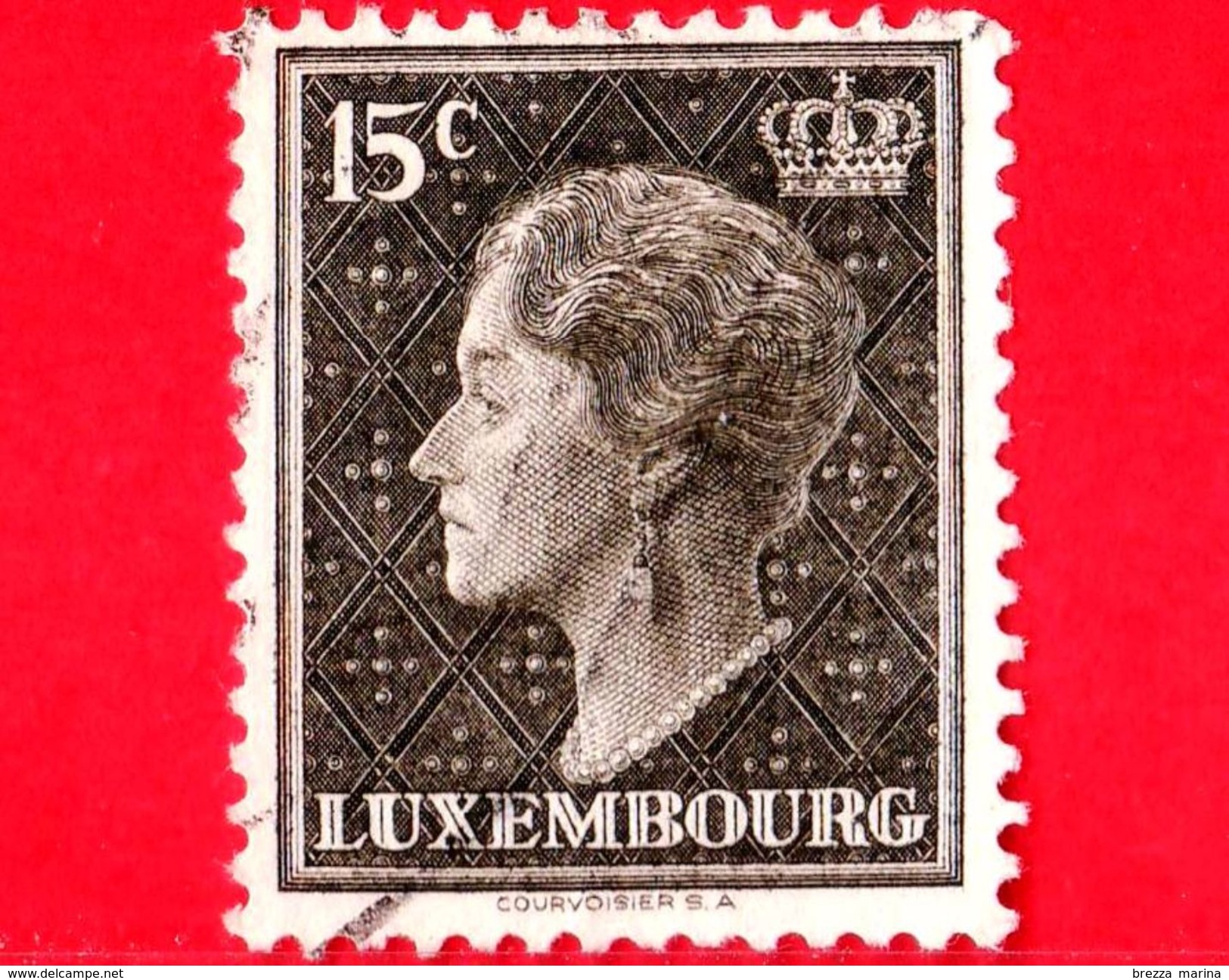 LUSSEMBURGO - Usato - 1949 - Profilo Della Granduchessa Charlotte (volta A Sinistra) Su Uno Sfondo Reticolato - 15 C - 1948-58 Charlotte De Profil à Gauche