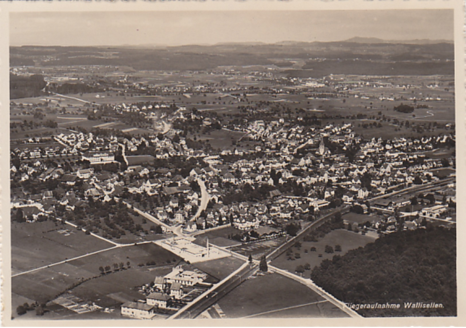 Wallisellen - Fliegeraufnahme Der Swissair    (P-92-40808) - Wallisellen