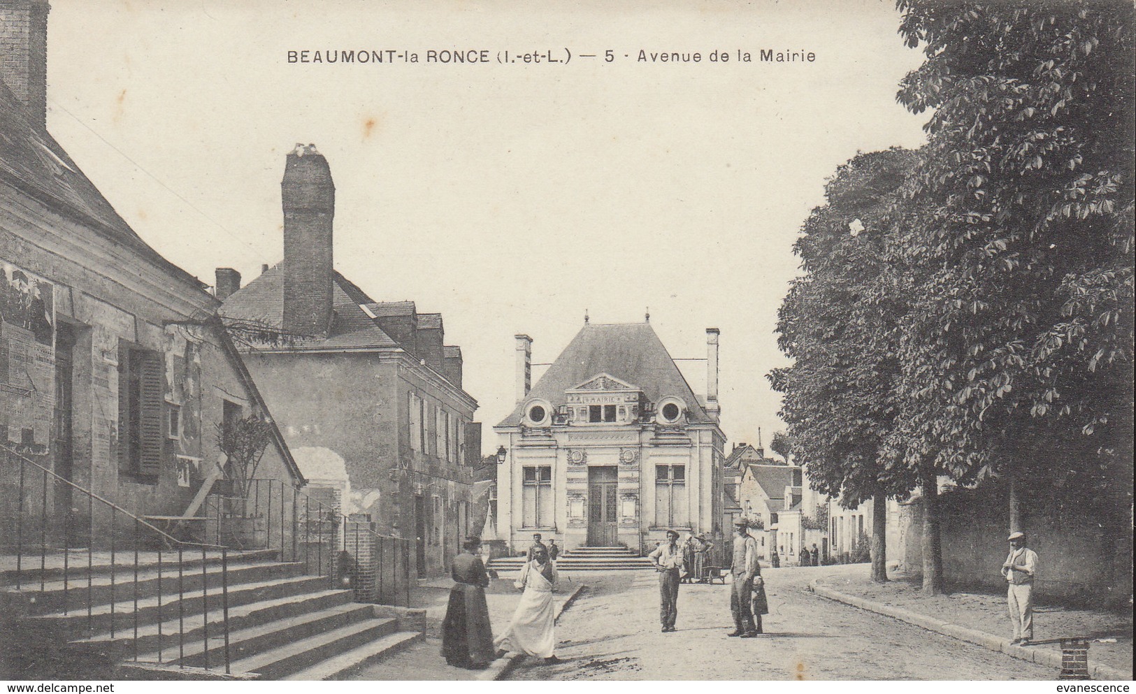37 BEAUMONT LA RONCE     ////   REF   OCT. 17  ////    N° 4571 - Beaumont-la-Ronce