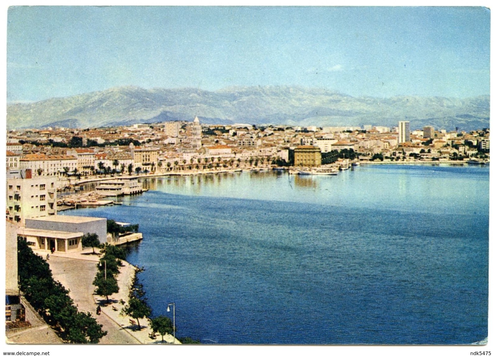 YUGOSLAVIA : SPLIT - HARBOUR AND TOWN (10 X 15cms Approx.) - Yugoslavia