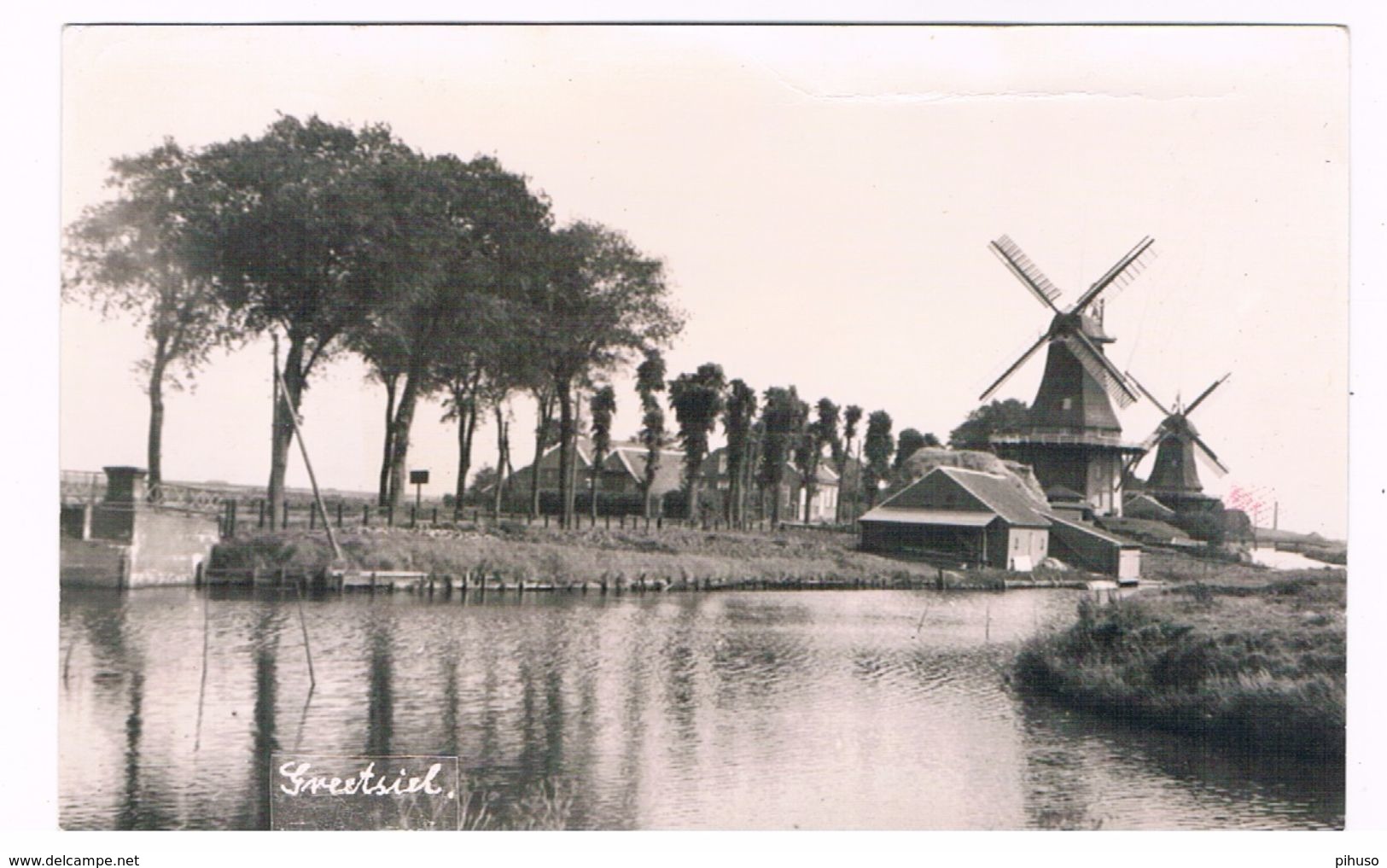 D-7832   GREETSIEL : Mit Windmühle ( Molen, Windmill) - Krummhoern