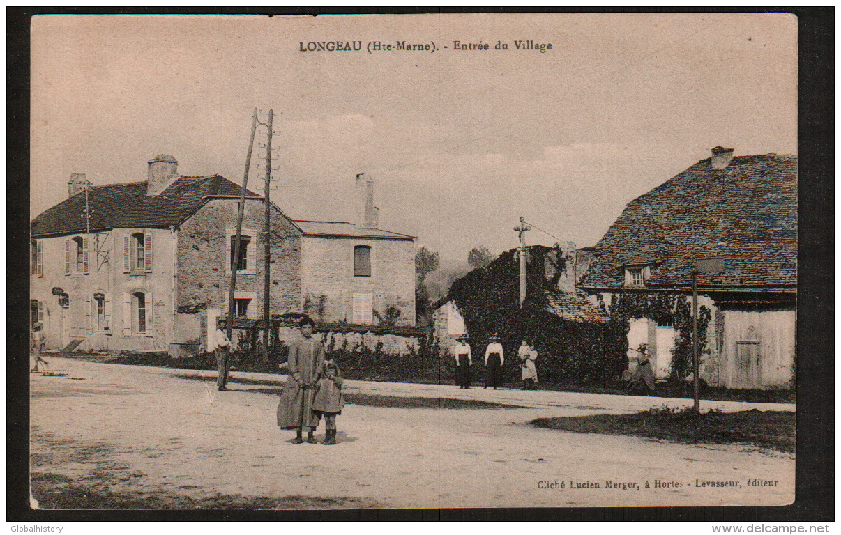 DD2318  FRANCE LONGEAU MARNE ENTREE DU VILLAGE  POSTCARD - Le Vallinot Longeau Percey