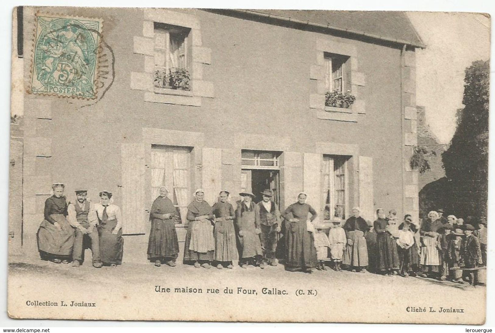 CALLAC : UNE MAISON RUE DU FOUR - Callac