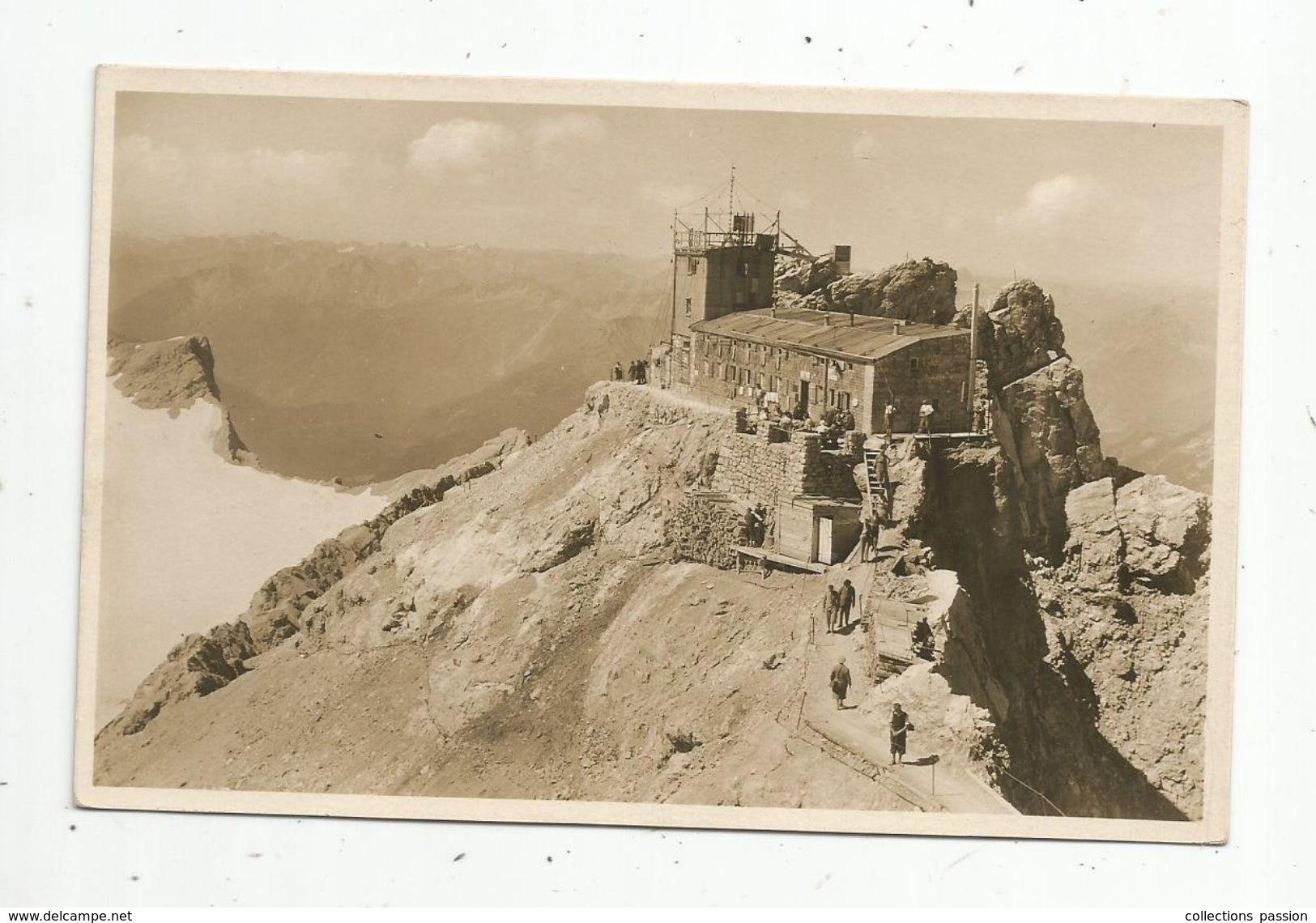 Cp , Allemagne , Bayerische Zugspitzbahn Blick Von Der Gipfelstation Auf Munchner Haus , écrite 1934 - Zugspitze