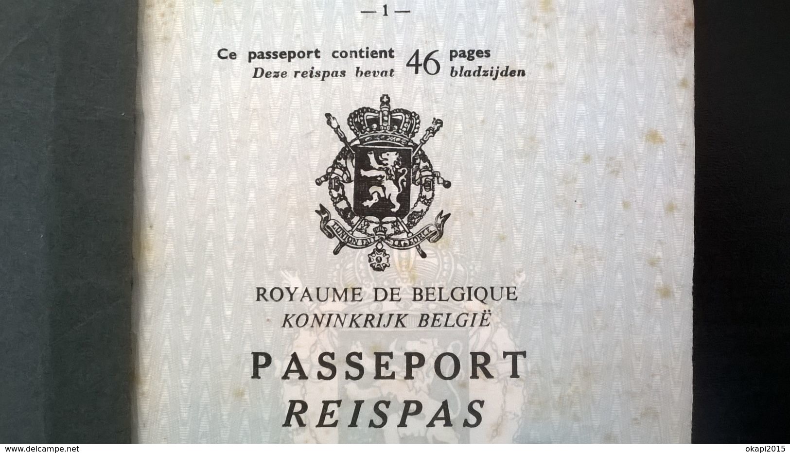 VIEUX PASSEPORT BELGIQUE REISPAS BELGIË  PASSPORT BELGIUM EN PAPIER ET EN CARTON ANNÉE 1948 . GUERRE 1940 - 1945. - Documents Historiques