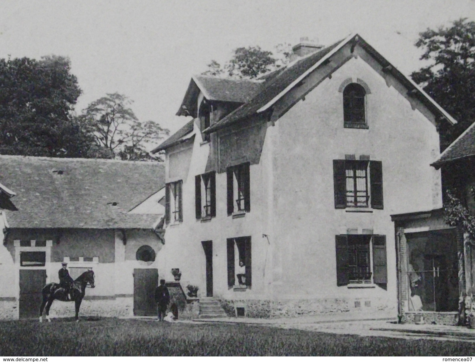 CHÂTEAU D'AUFFARGIS (Yvelines) - La FERME - Cavalier - Animée - Voyagée Le 22 Septembre 1916 - Auffargis