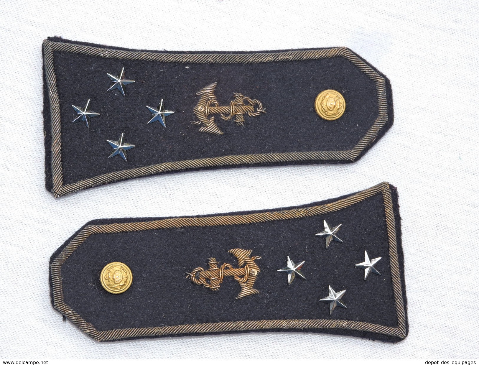 TRES BELLES ANCIENNES EPAULETTES VICE AMIRAL ESCADRE MARINE NATIONALE .