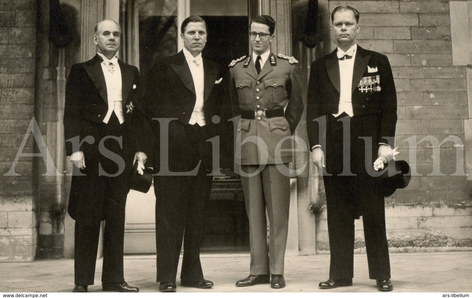 Postcard / ROYALTY / Belgique / Roi Baudouin / Koning Boudewijn / Johannes Virolainen / Finland / 1954 - Personnages