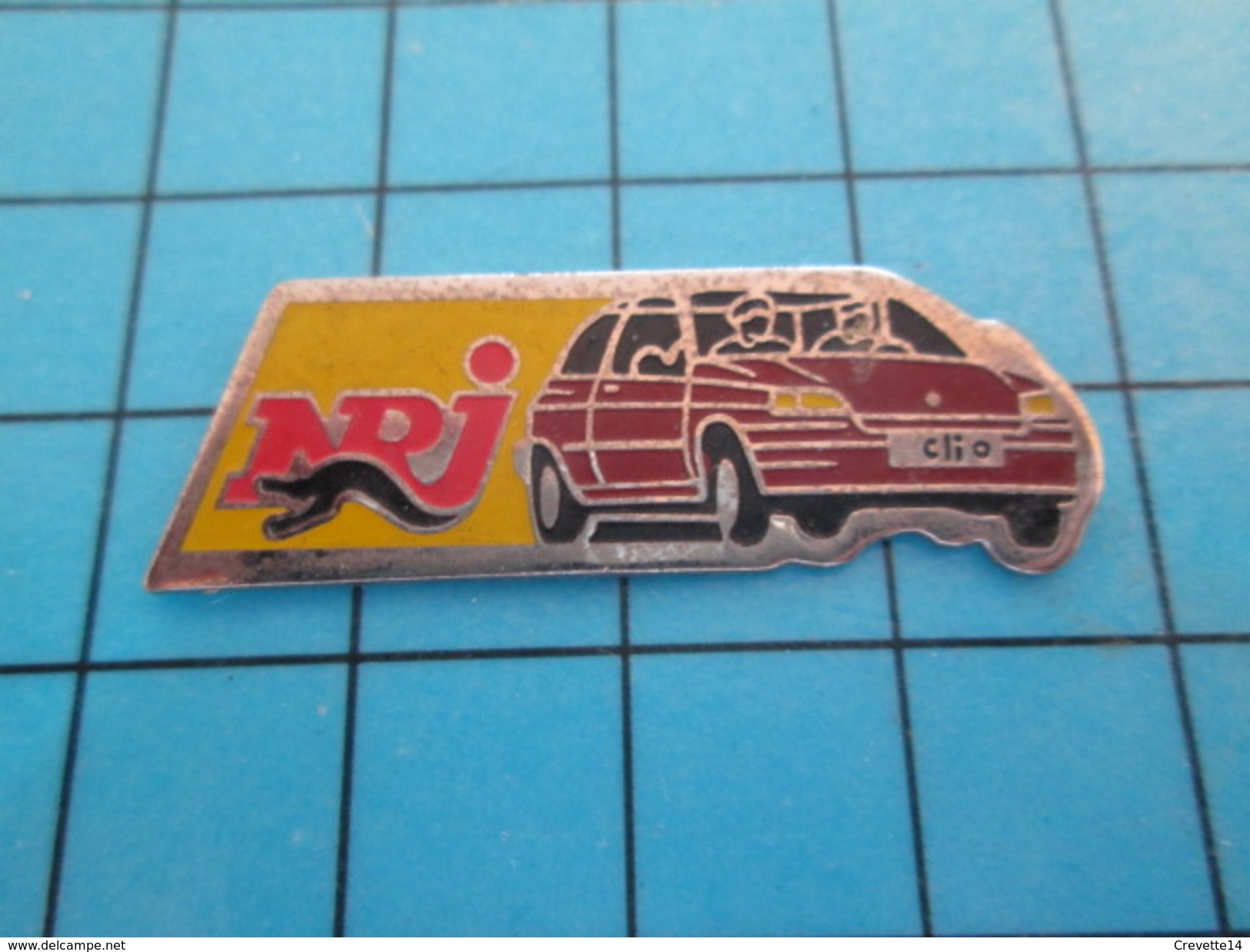 Pin710e Pin's Pins / Beau Et Rare : AUTOMOBILES / RADIO NRJ RENAULT CLIO - Ford