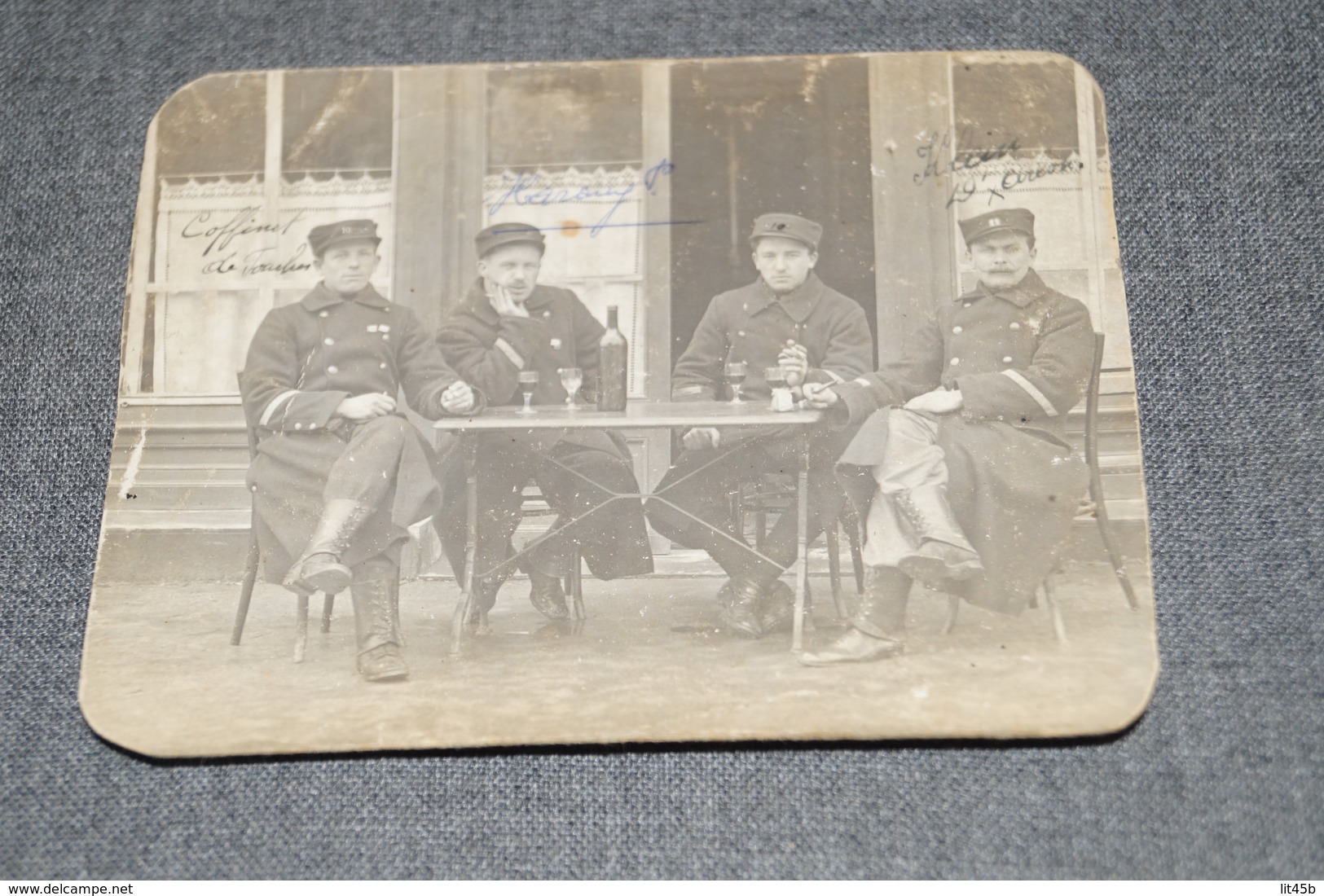 RARE,Stockem,originale,Belle Carte Photo Ancienne,groupe Soldats ,poilus,a La Terrasse,époque Guerre 14-18 - Arlon