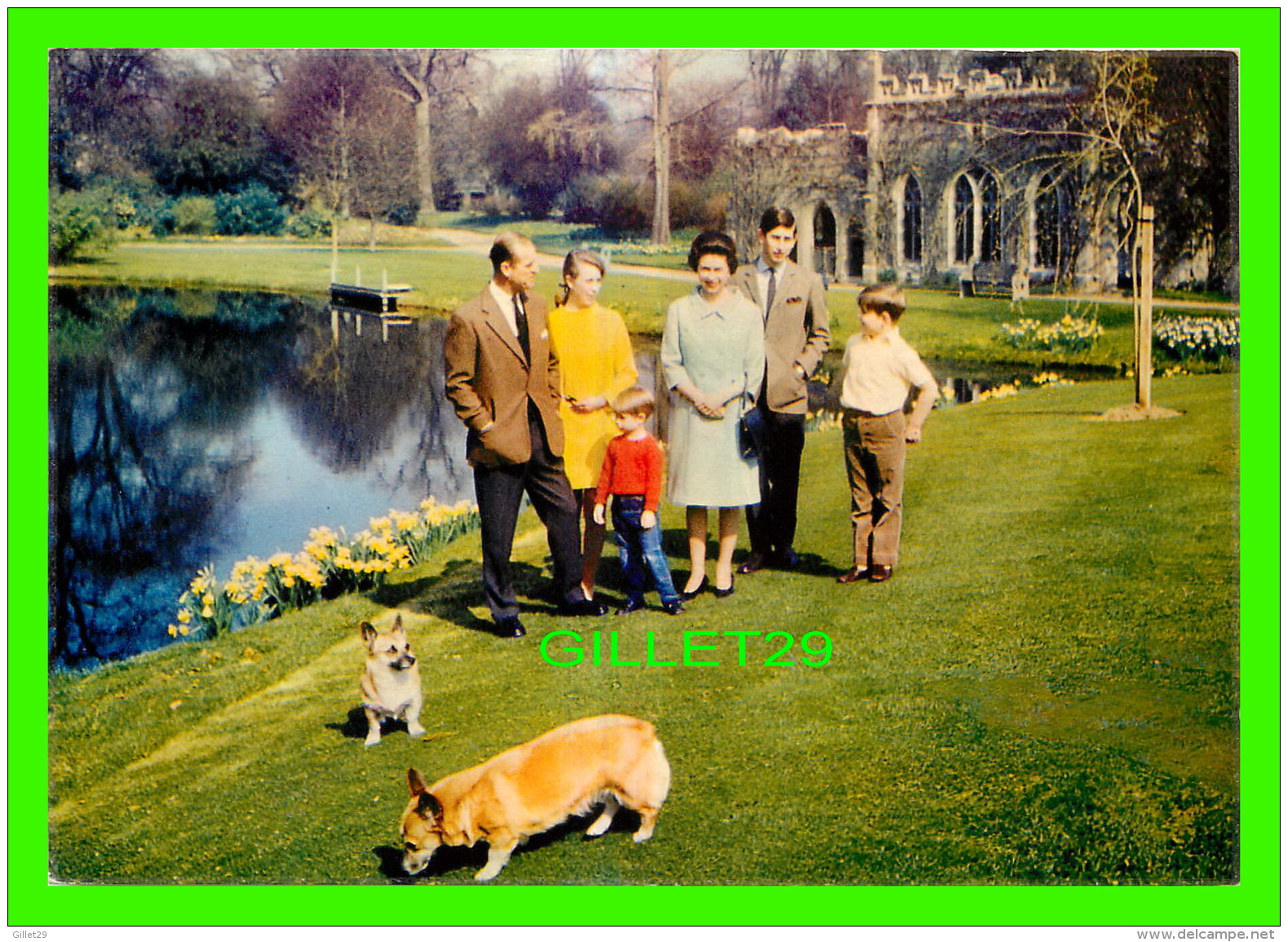 FAMILLES ROYALES - THE ROYAL FAMILY AT FROGMORE - J. ARTHUR DIXON - - Familles Royales