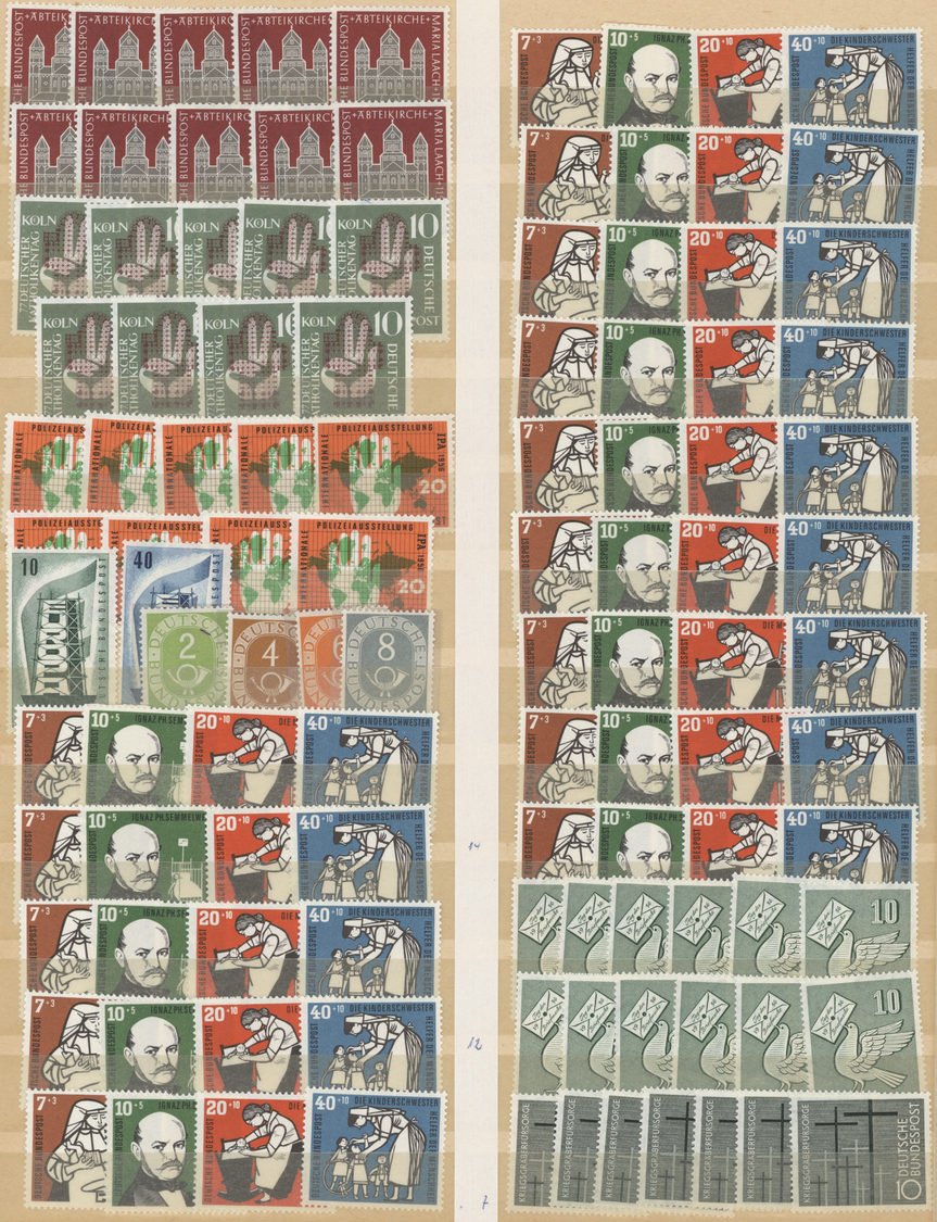 ** Bundesrepublik Und Berlin: 1954/1971, Umfangreicher, Postfrischer Lagerbestand, Teils Bis Zu 20-mal. - Collections