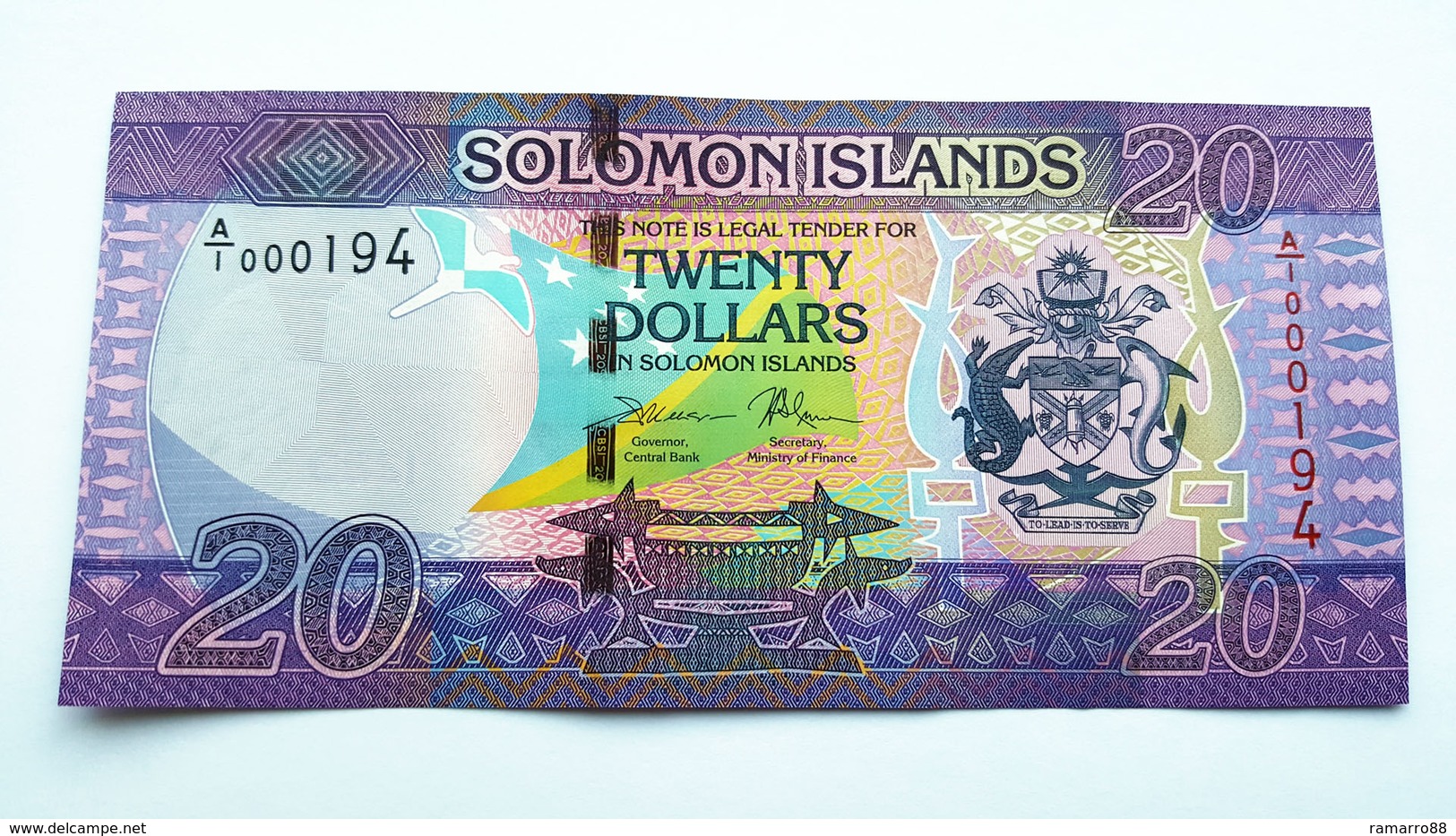 Solomon Islands 20 Dollars 2017 Pick # 34 Very Low Serial # A/1 000194 Unc