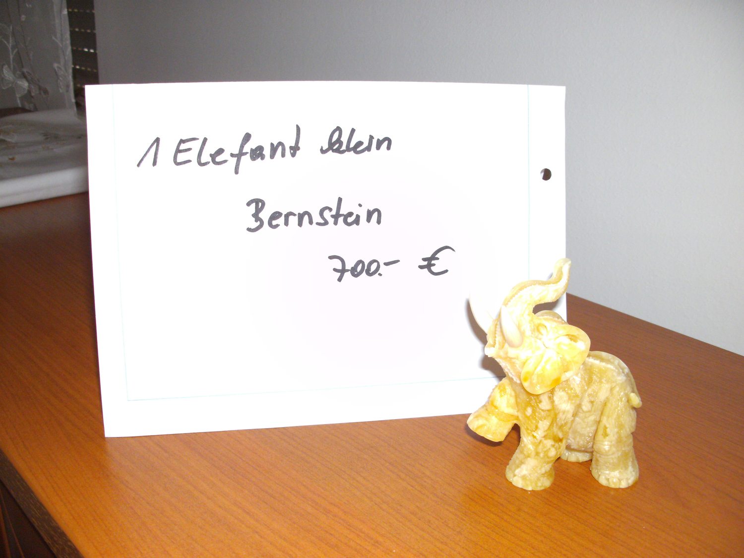 Varia (im Briefmarkenkatalog): EDELSTEIN-ELEFANTEN: unglaubliche Sammlung von 122 herrlichen Elefant