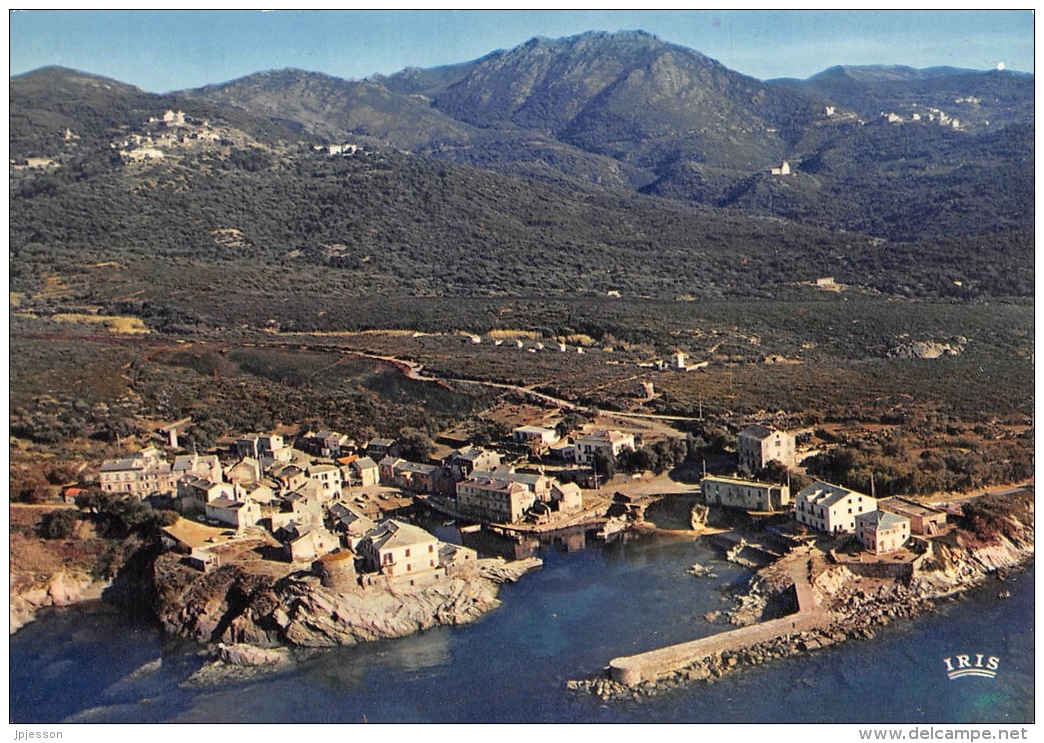 CENTURI  LE VILLAGE EN HAUT ET LA MARINE - Autres & Non Classés