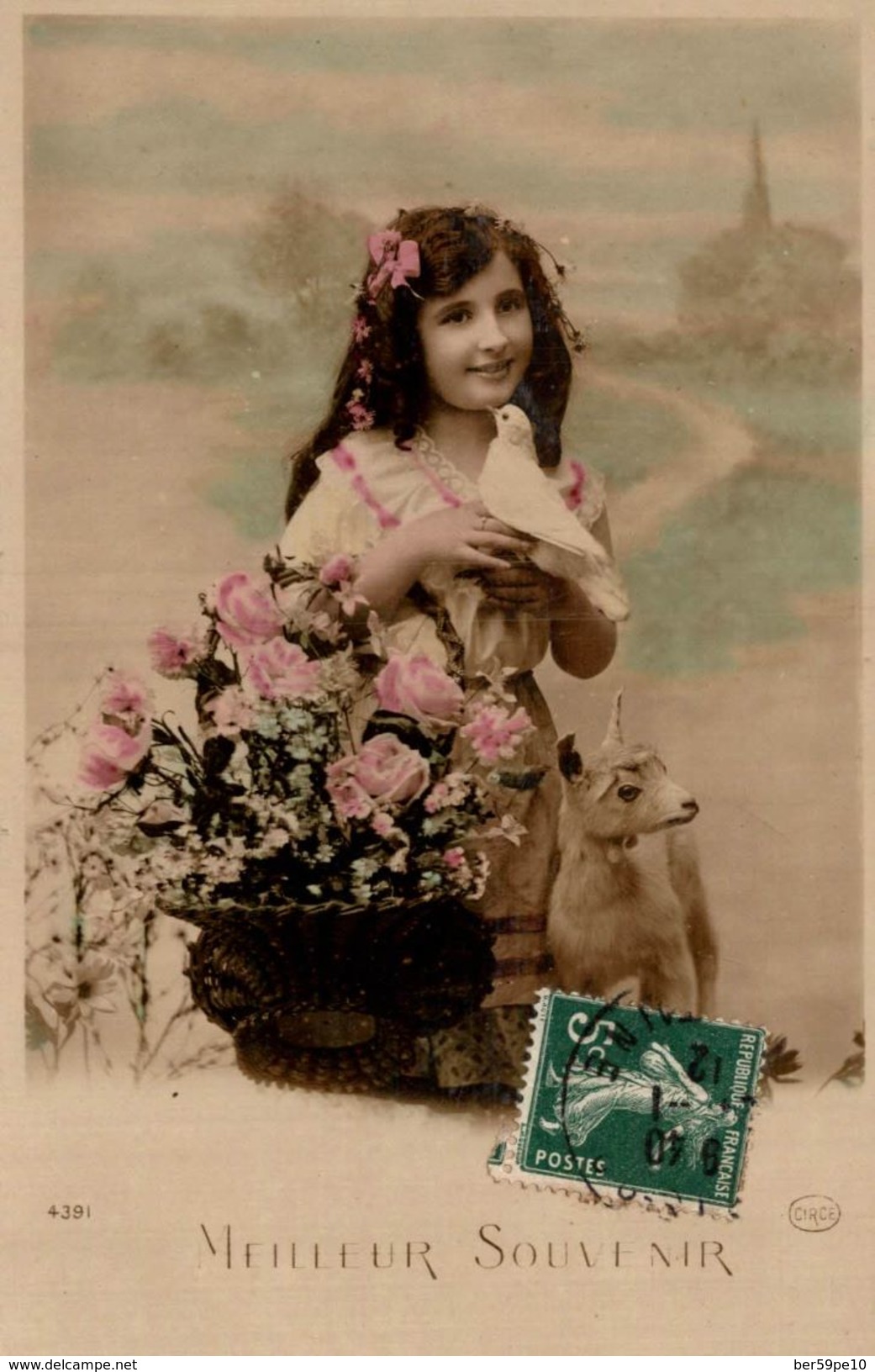 MEILLEUR SOUVENIR JEUNE FILLE AVEC PANIER FLEURI ET COLOMBE - Gruss Aus.../ Grüsse Aus...