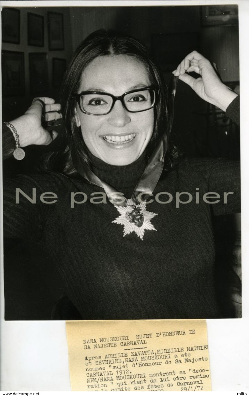 NANA MOUSKOURI 1972 CARNAVAL - Famous People