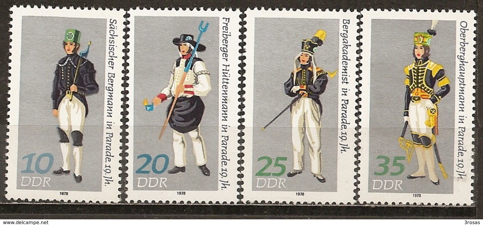 Allemagne Orientale East Germany 1978 Uniforms Complete Set MNH ** - Unused Stamps