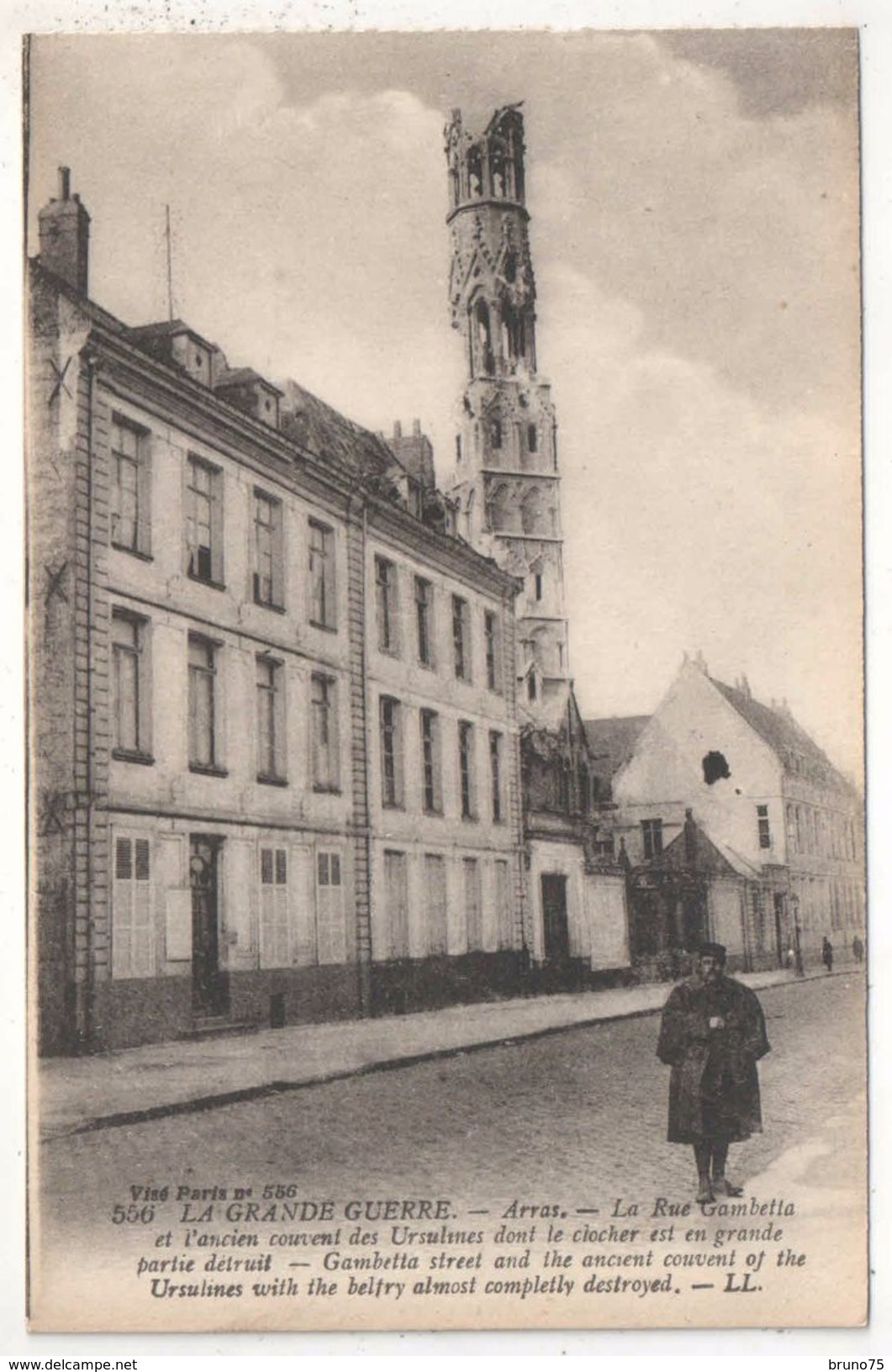 62 - ARRAS - La Rue Gambetta Et L'ancien Couvent Des Ursulines - Arras