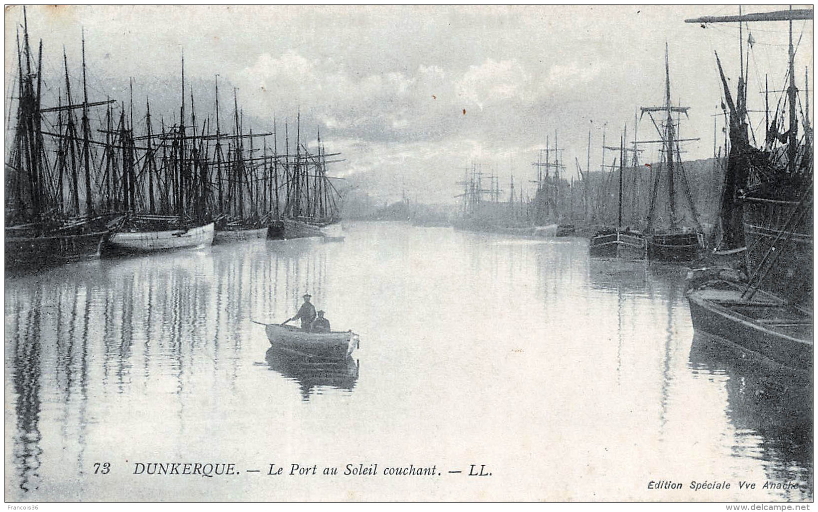 (59) Dunkerque - Le Port Au Soleil Couchant - Dunkerque