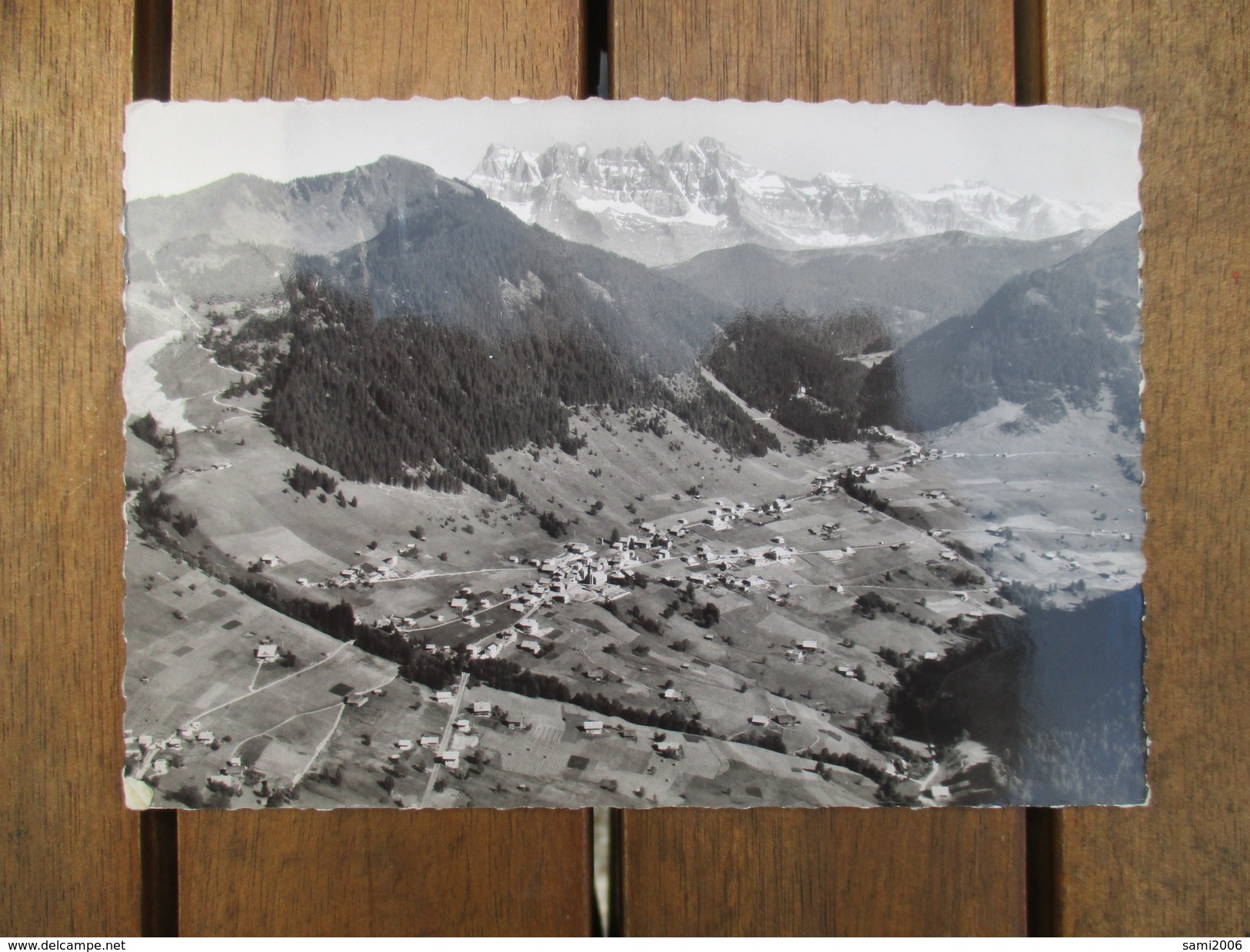 CPA PHOTO 74 CHATEL ET LES DENTS DU MIDI VUE AERIENNE - Châtel