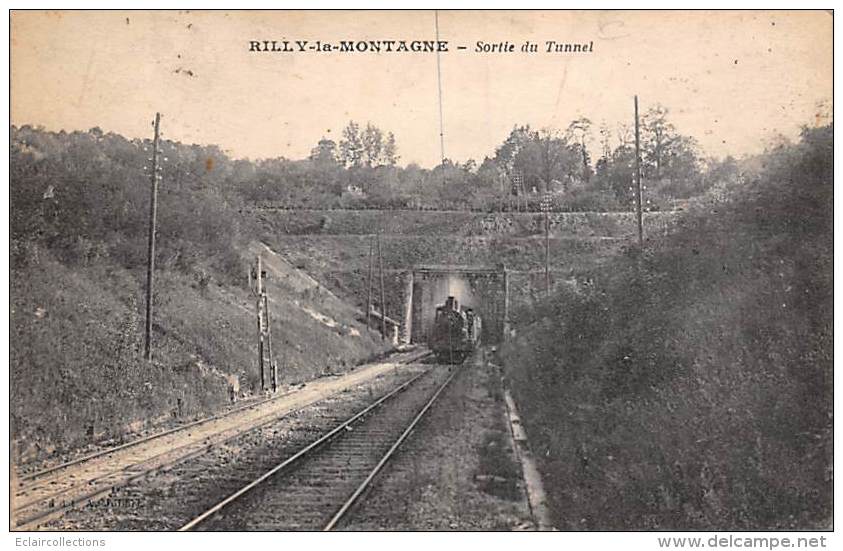 Rilly La Montagne       51          Sortie Du Tunnel  . Train                     (voir Scan) - Rilly-la-Montagne