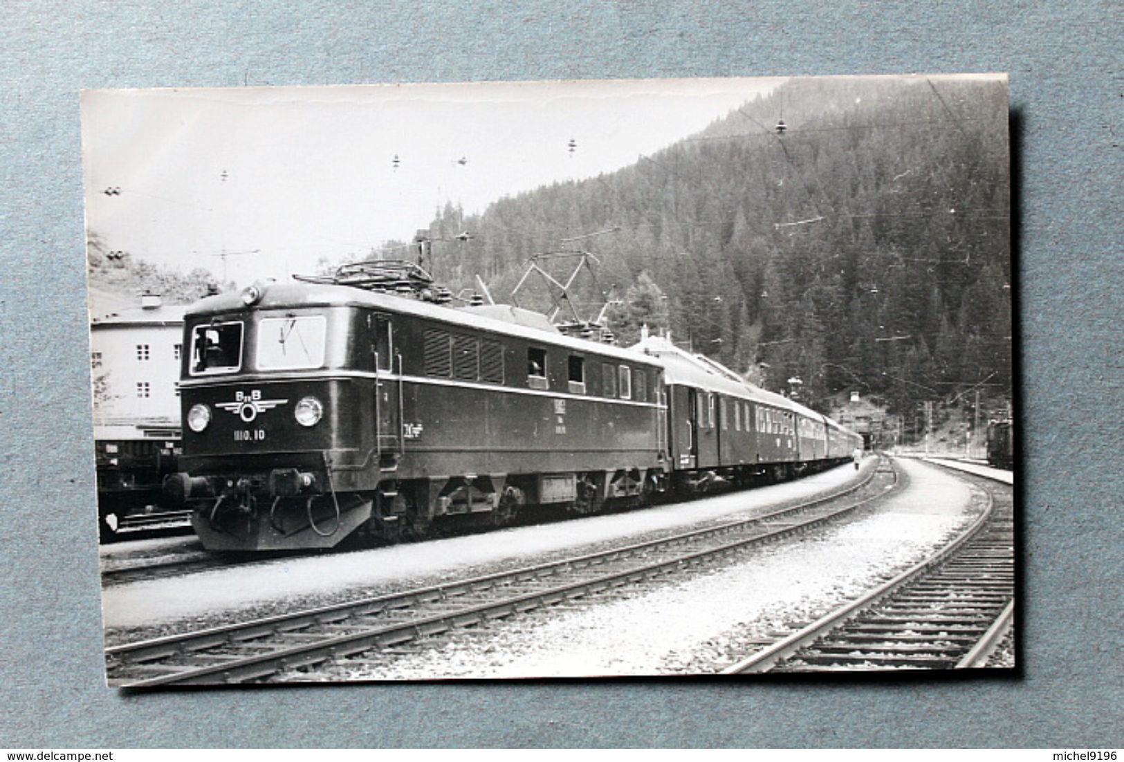 Photo Locomotive  1110 10 Gare De Langen? Autriche Cliché SCHNABEL 1966 - Bahnhöfe Mit Zügen