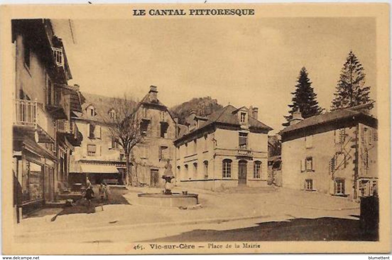 CPA Vic Sur Cère Cantal Auvergne Non Circulé - Altri & Non Classificati