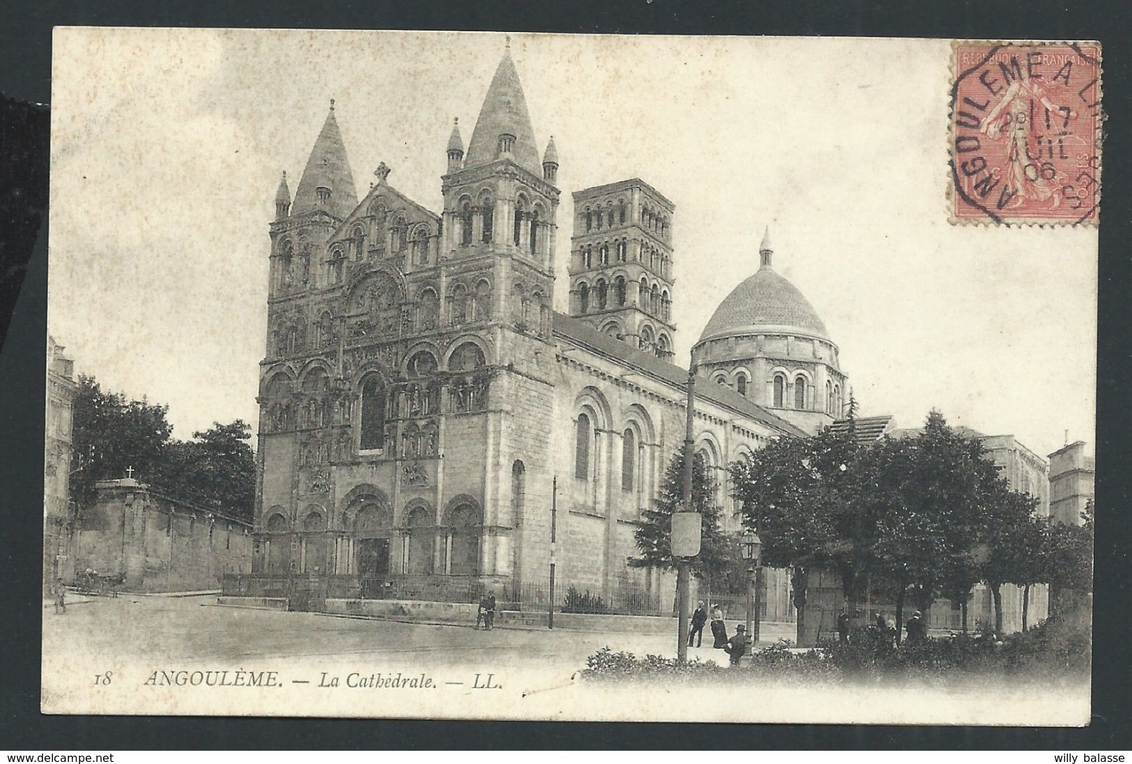 +++ CPA - France 16 - Charente - ANGOULEME - La Cathédrale   // - Angouleme