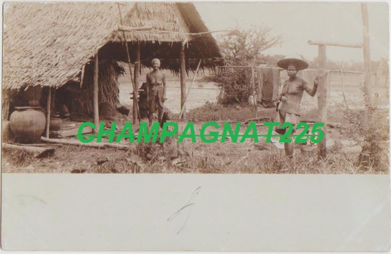 CPA PHOTO THAILANDE SIAM Countryside Village Scene Women Nude Seins Nus 1901 Rare - Thailand