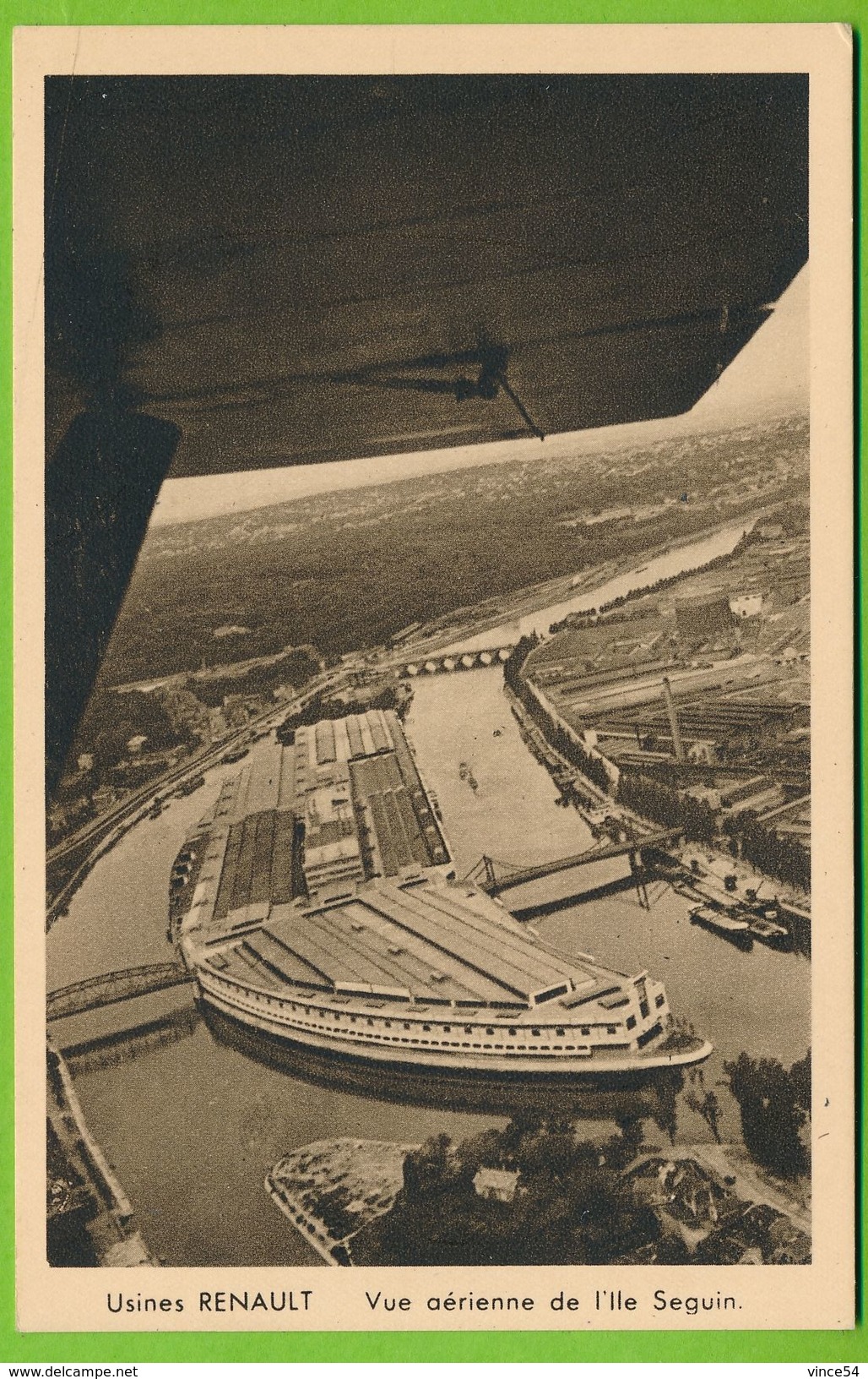 Usines RENAULT - Vue Aérienne De L'Ile Seguin - Boulogne Billancourt