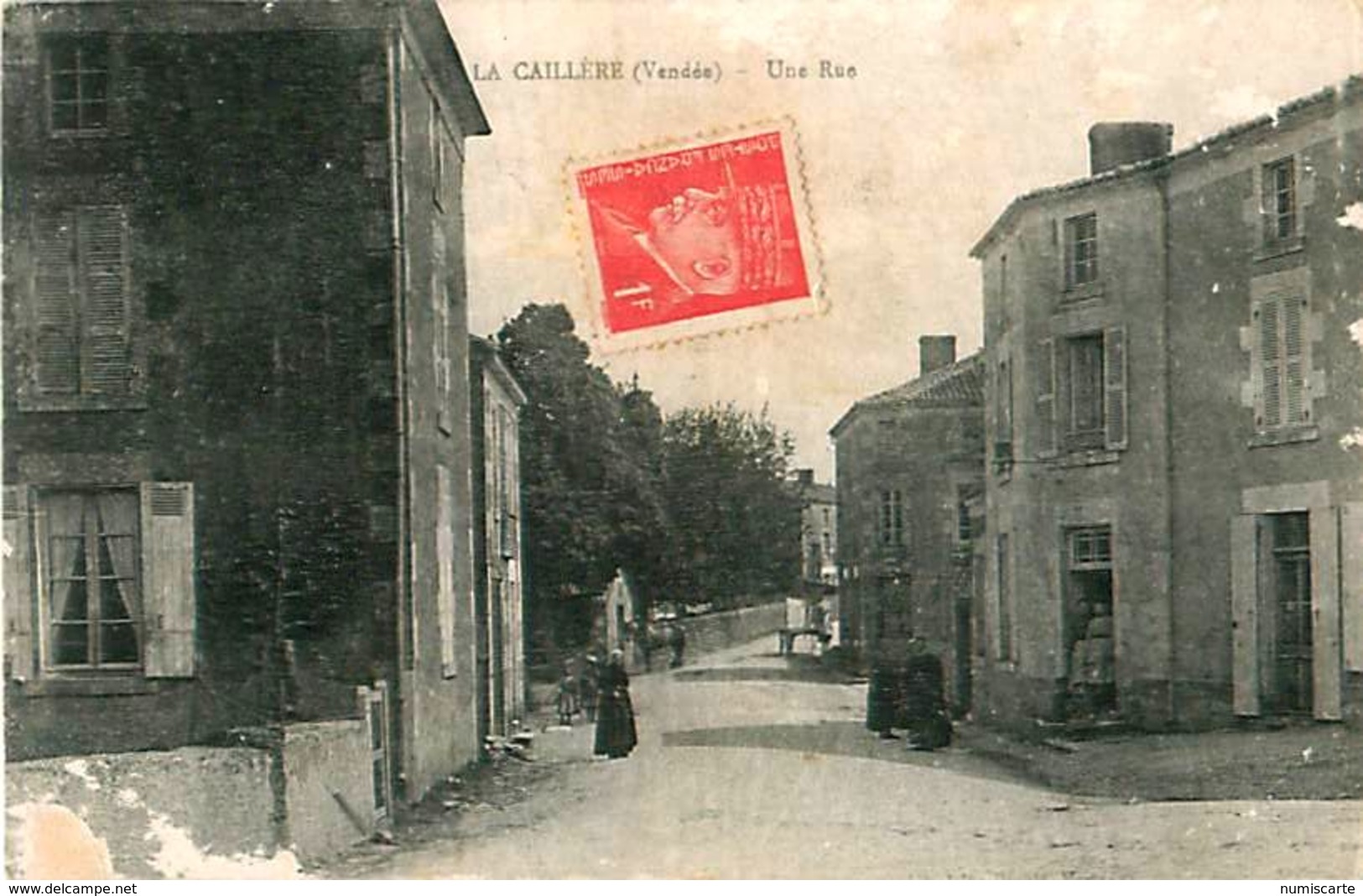 Cpa LA CAILLERE 85 Une Rue - état, Voir Description - Autres & Non Classés