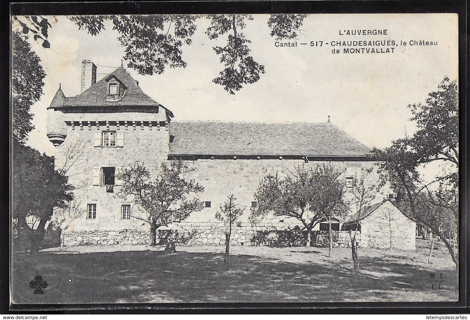 CPA 15 - Chaudesaigues, Le Château De Montvallat - Autres & Non Classés