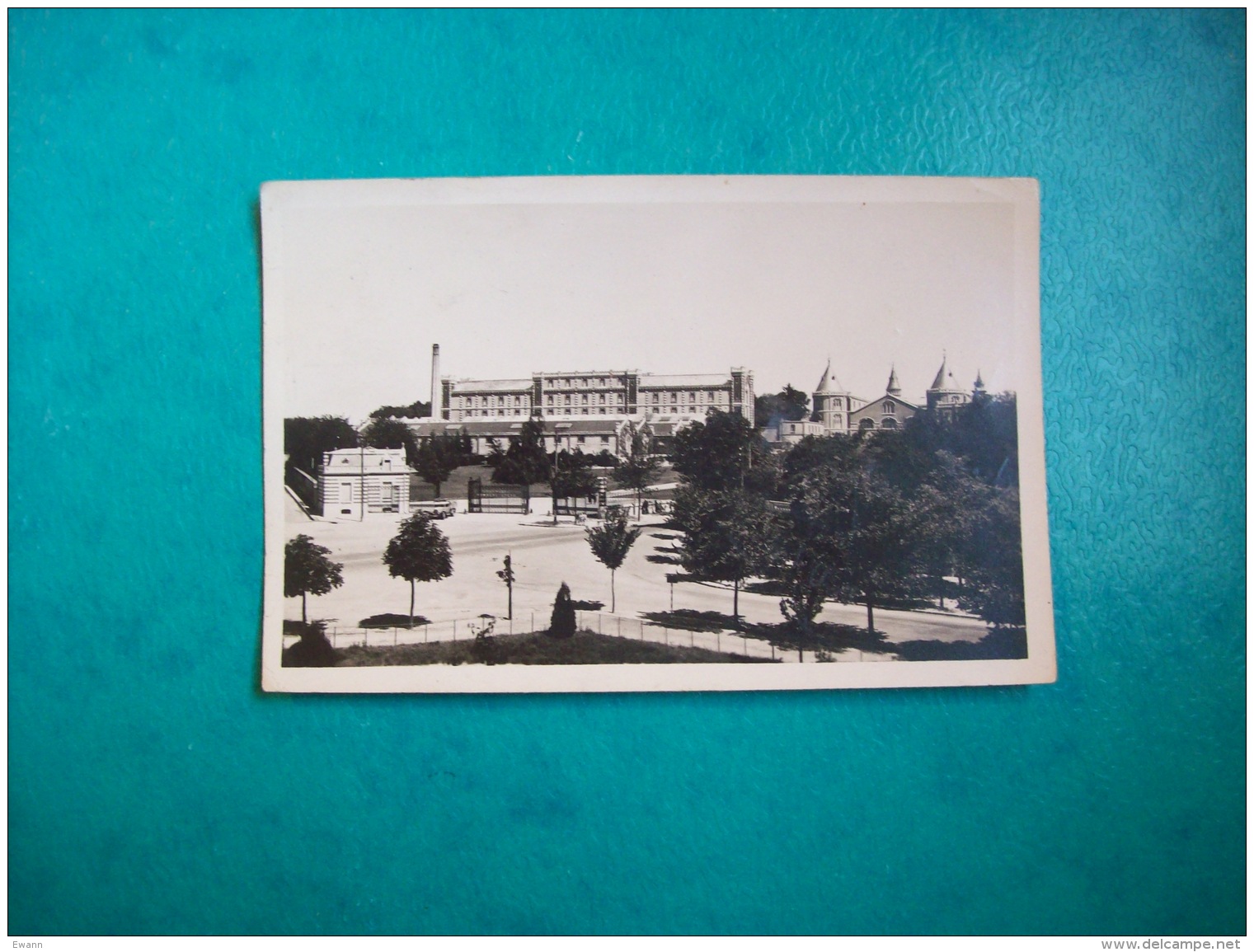 Carte Postale Ancienne De Reims: Les Caves Pommery Vues Des Buttes Saint-Nicaise - Reims